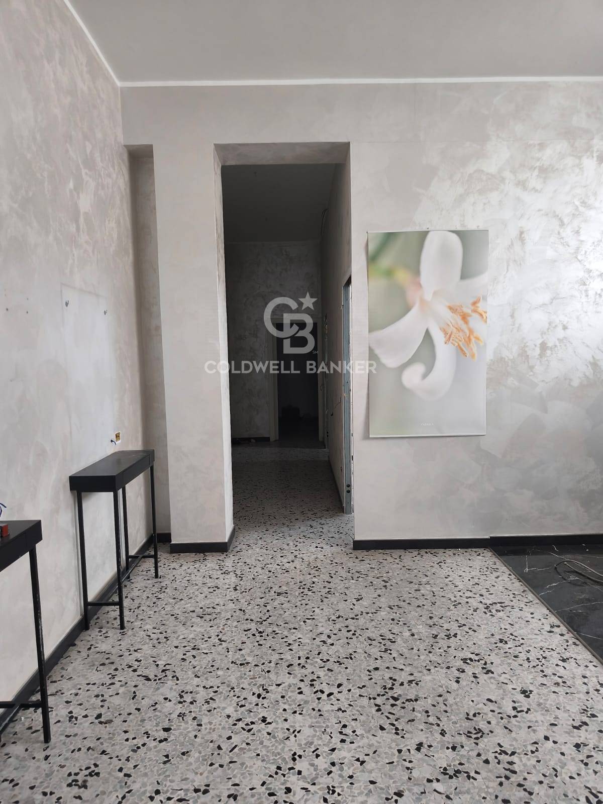 Locale commerciale in affitto a Acireale