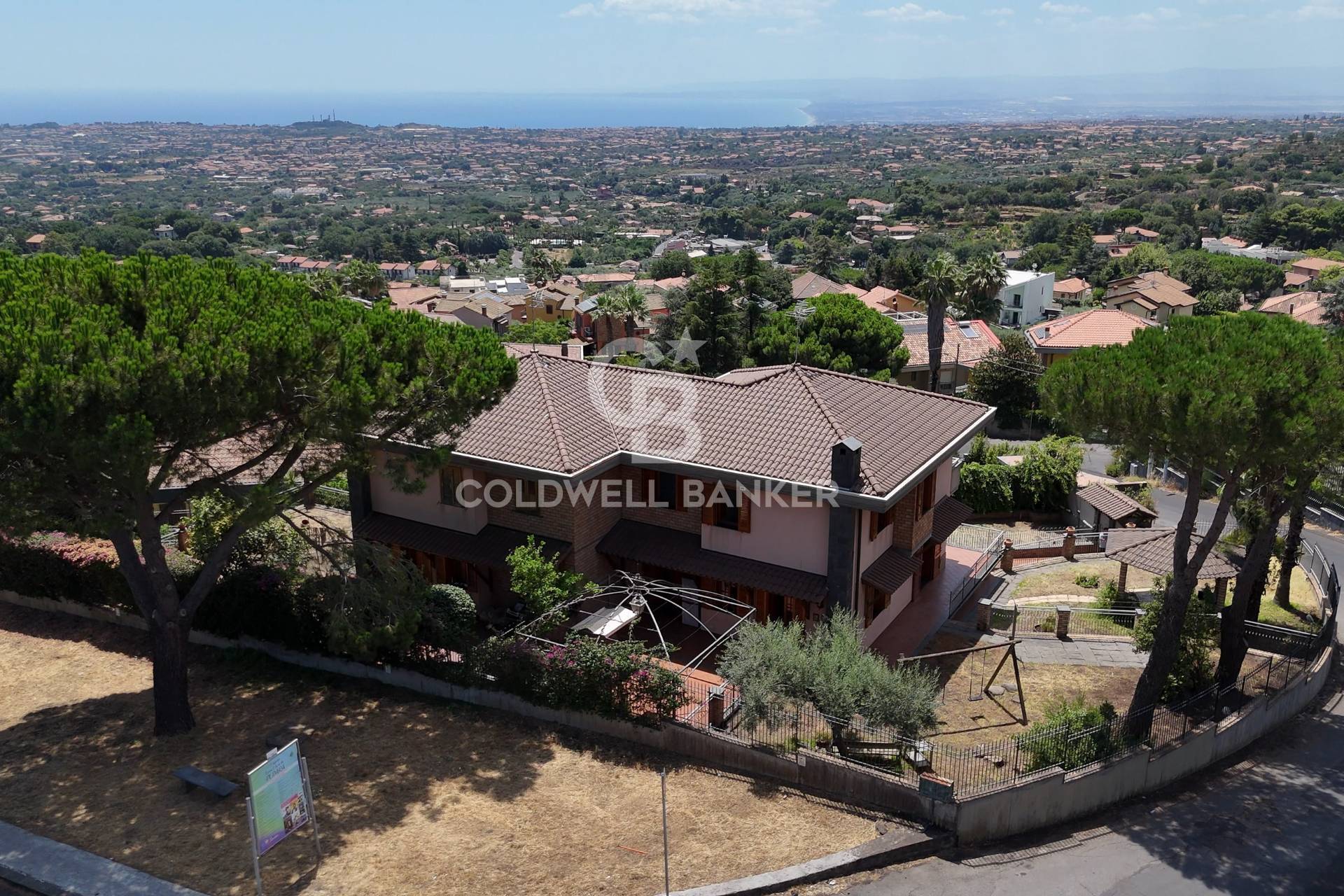 Villa bifamiliare in vendita a Trecastagni