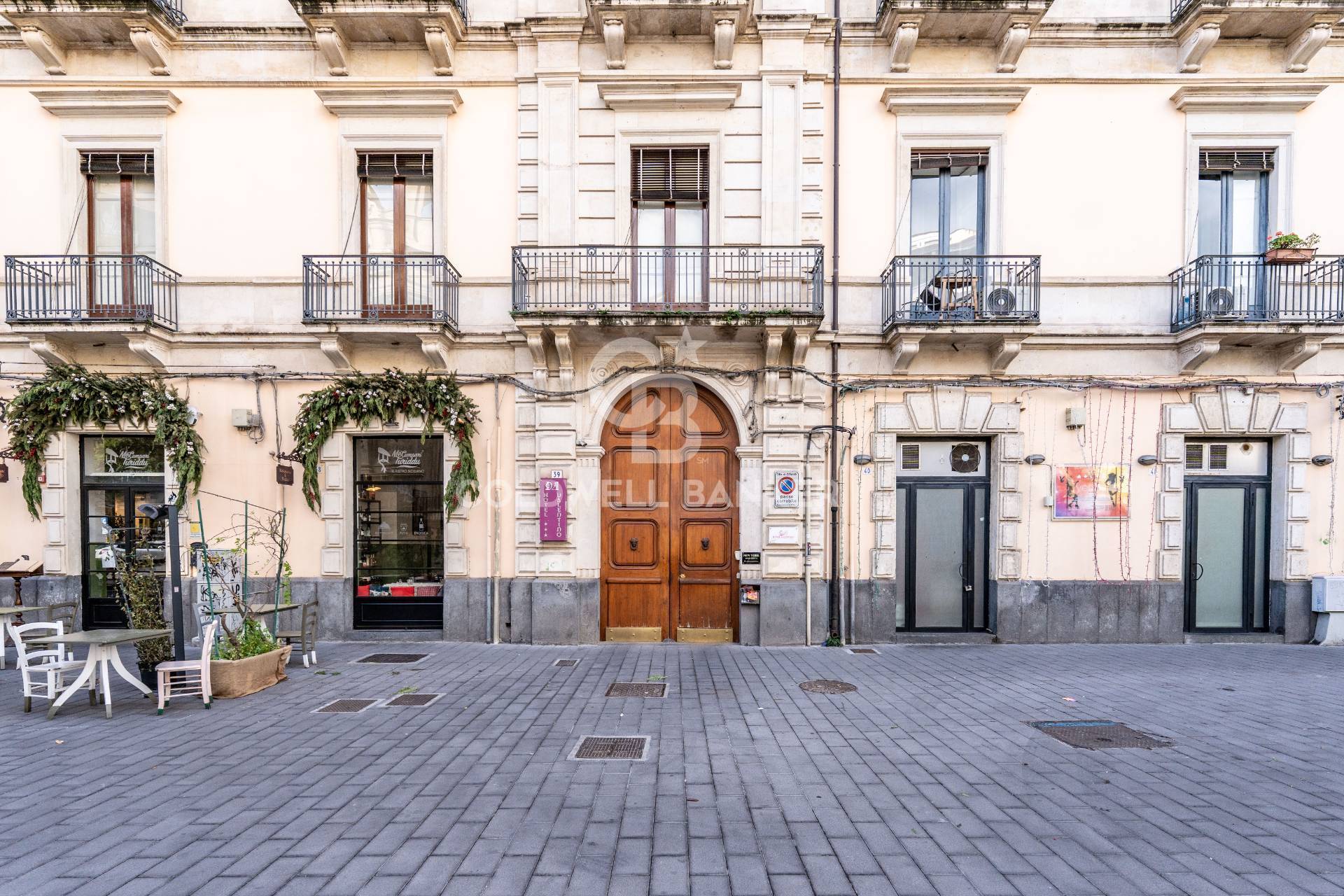 Palazzo in vendita a Catania, Centro Storico,Umberto,Etnea,Dante,Stesico