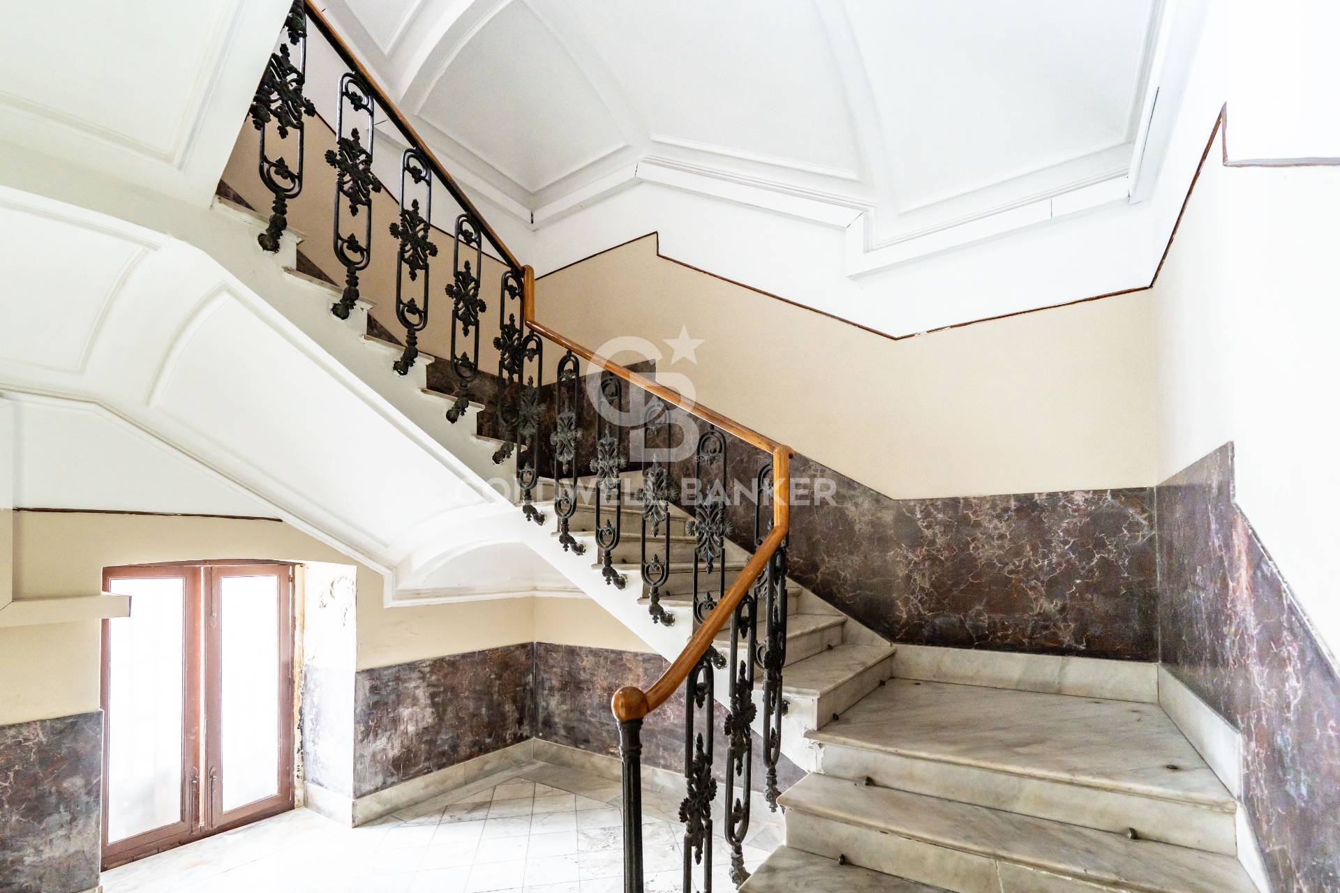 Palazzo in vendita a Catania, Centro Storico,Umberto,Etnea,Dante,Stesico