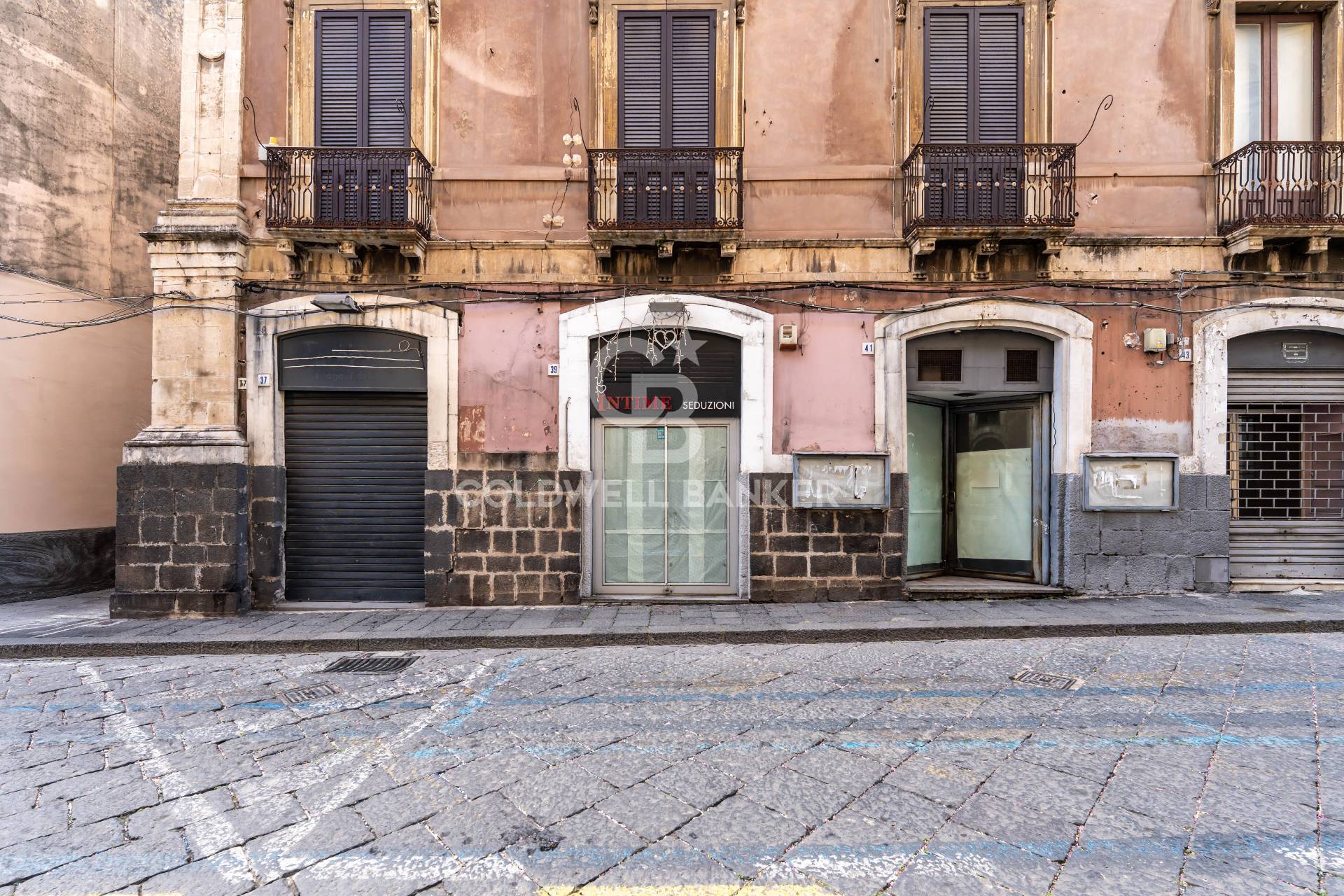 Negozio in affitto a Acireale