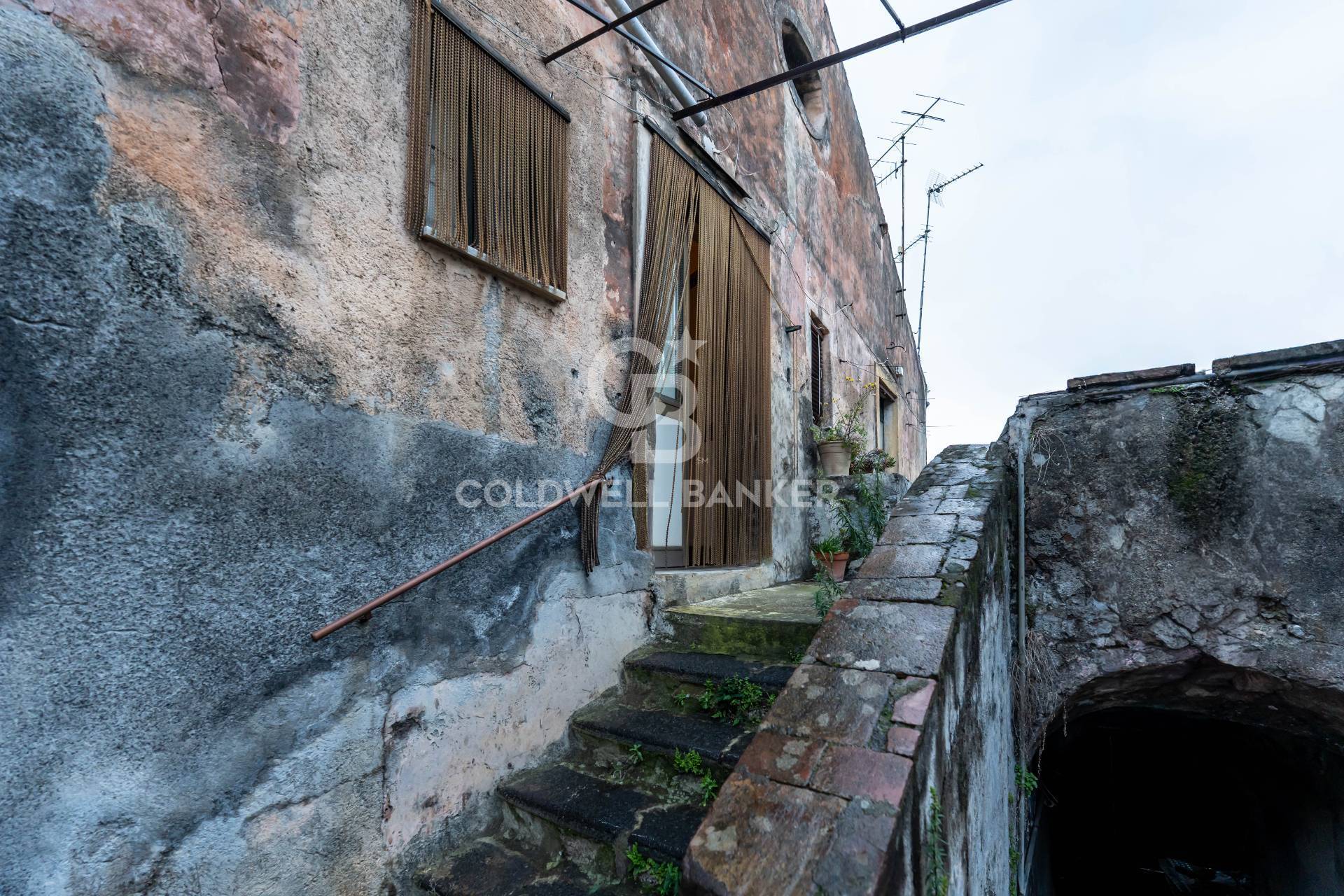 Casa singola in vendita a Aci Catena