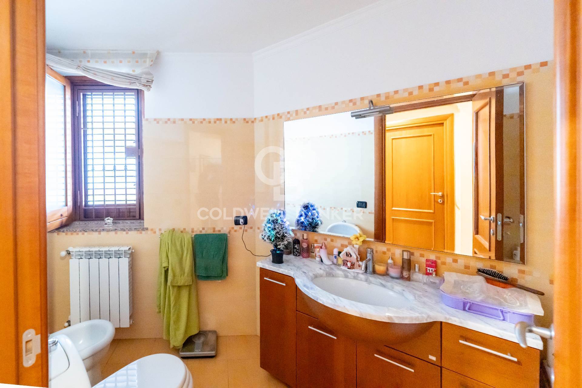 Appartamento in vendita a Acireale