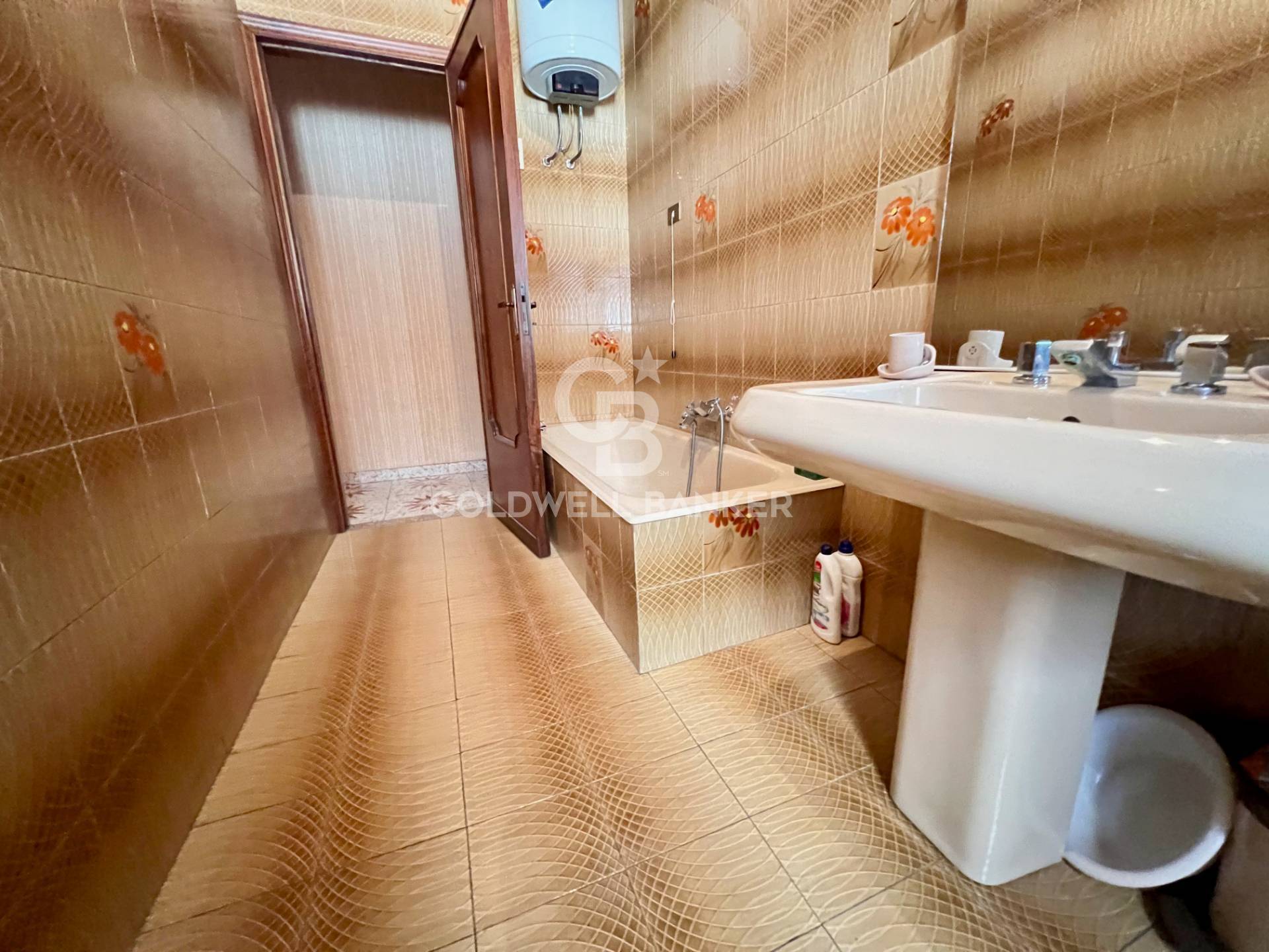 Appartamento in vendita a Aci Catena