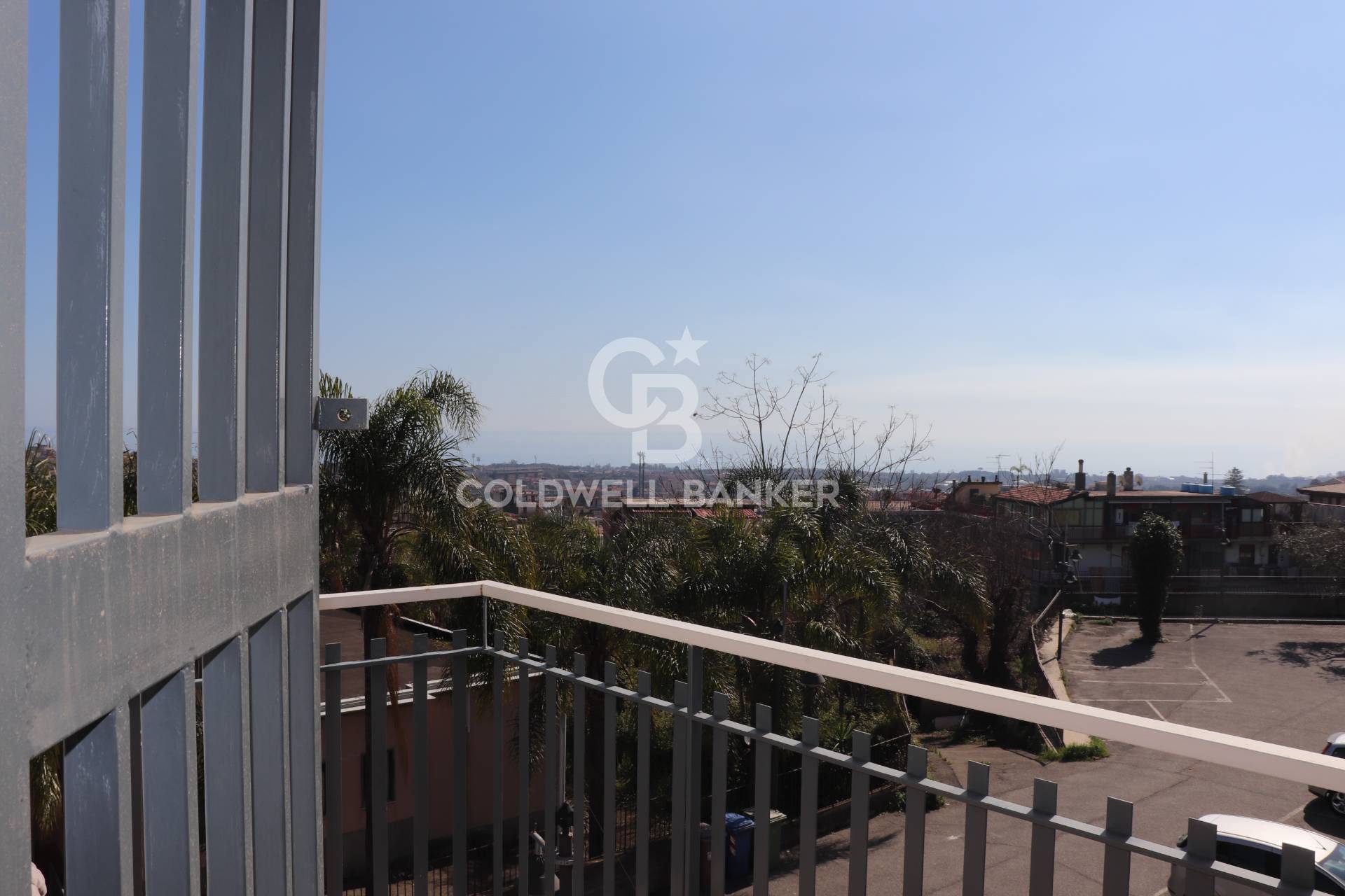 Appartamento in vendita a Aci Catena