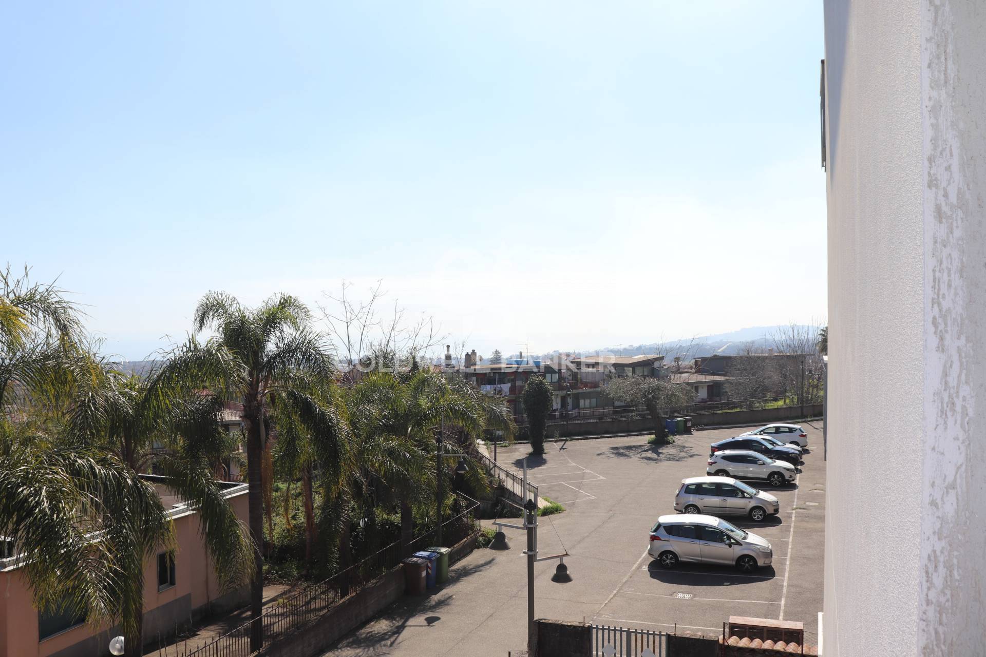 Appartamento in vendita a Aci Catena