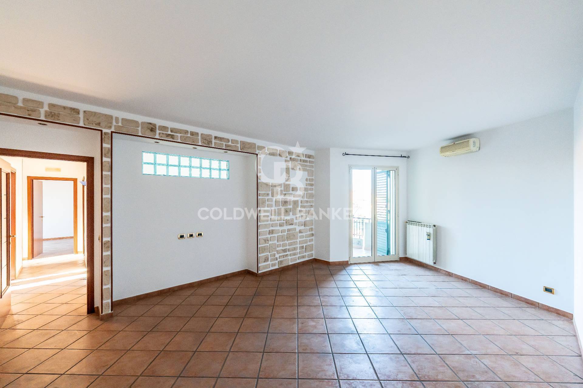 Appartamento in vendita a Valverde