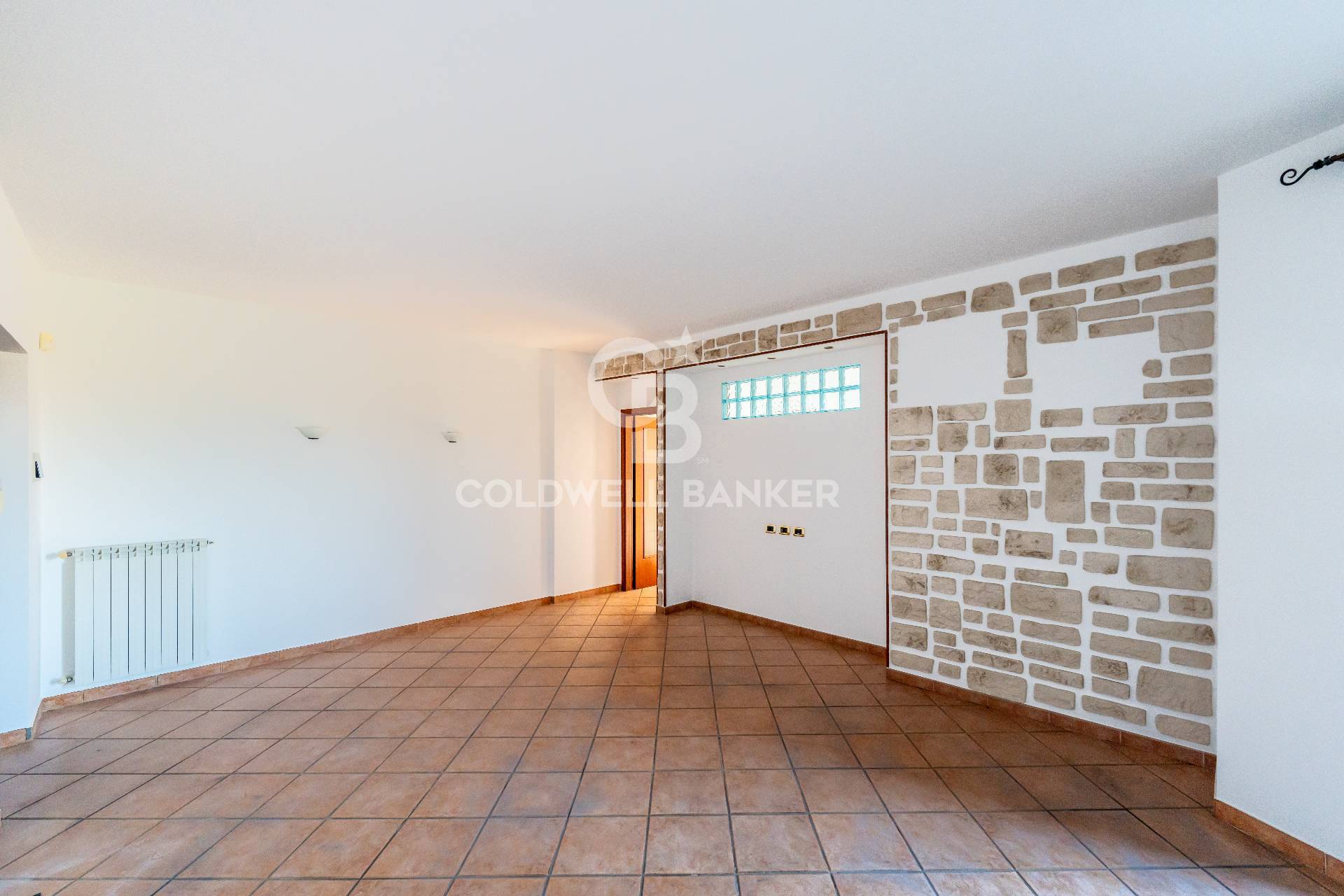 Appartamento in vendita a Valverde