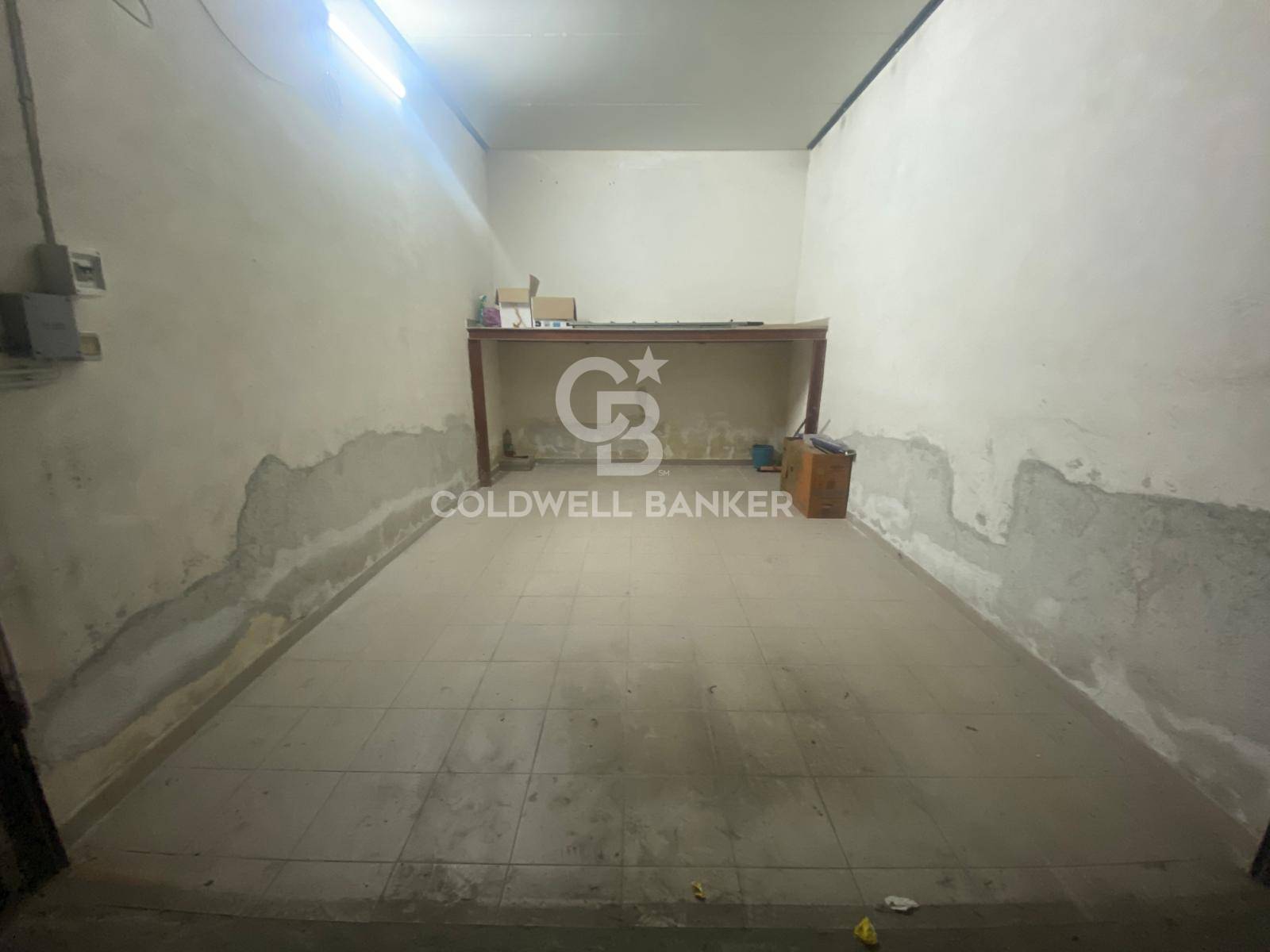 Box o garage in vendita a Giardini-Naxos