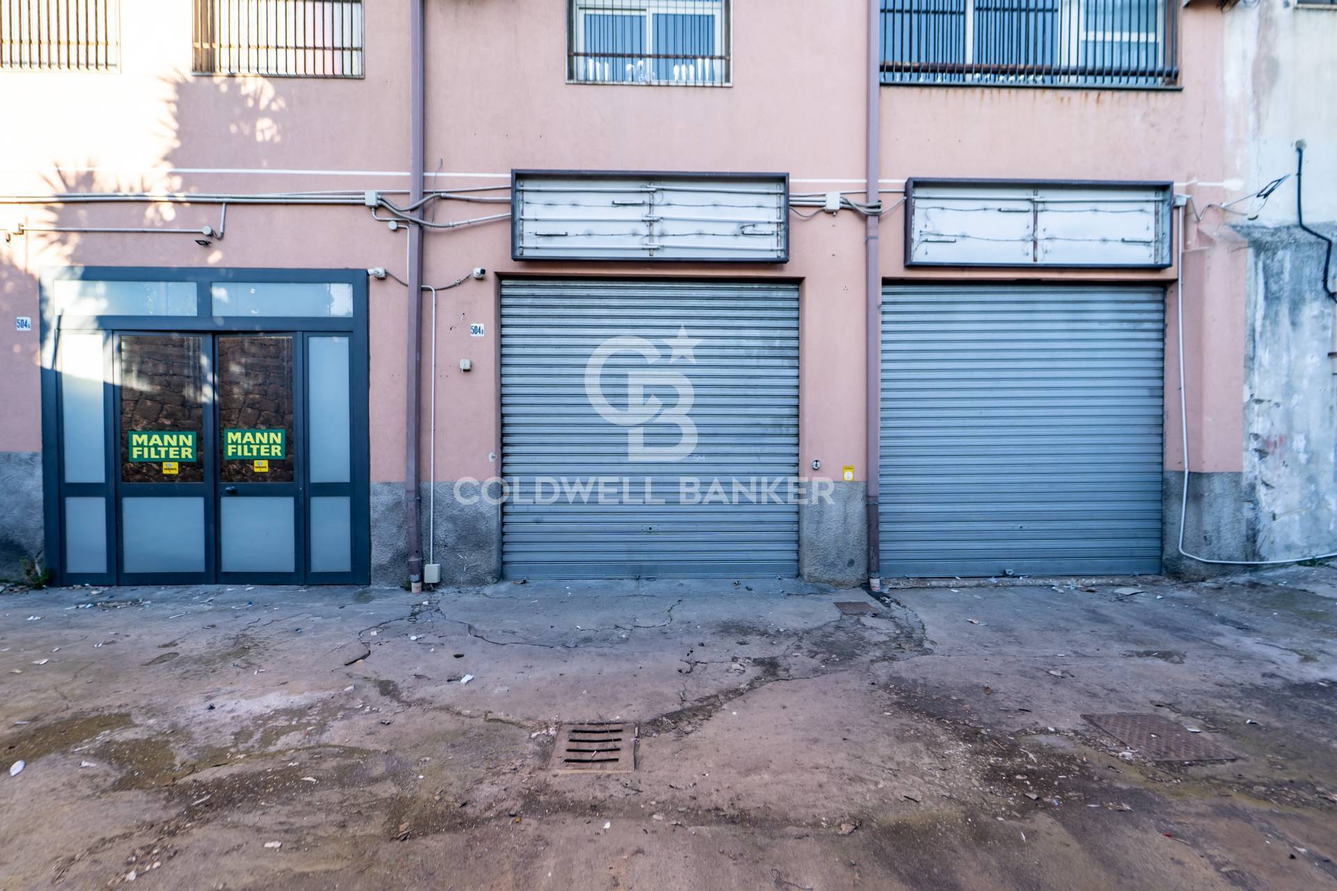 Magazzino in vendita a Catania, Viale M. Rapisardi - Lavaggi