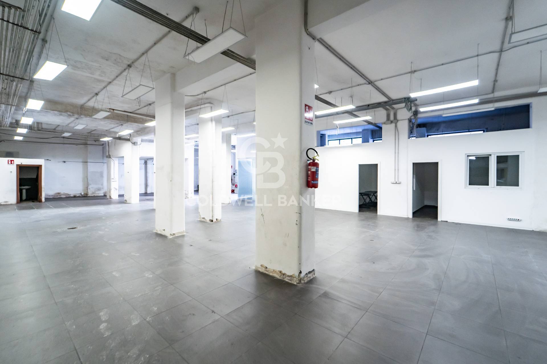 Magazzino in vendita a Catania, Viale M. Rapisardi - Lavaggi