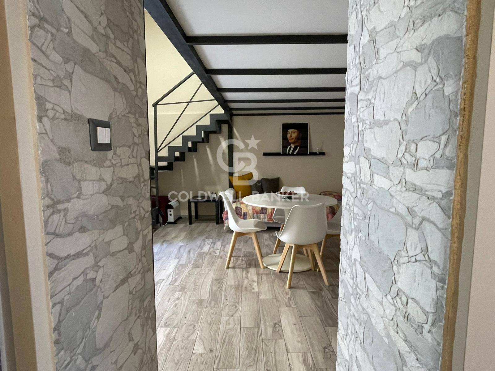 2 locali in vendita a Catania, Centro Storico,Garibaldi,Vittorio Emanuele