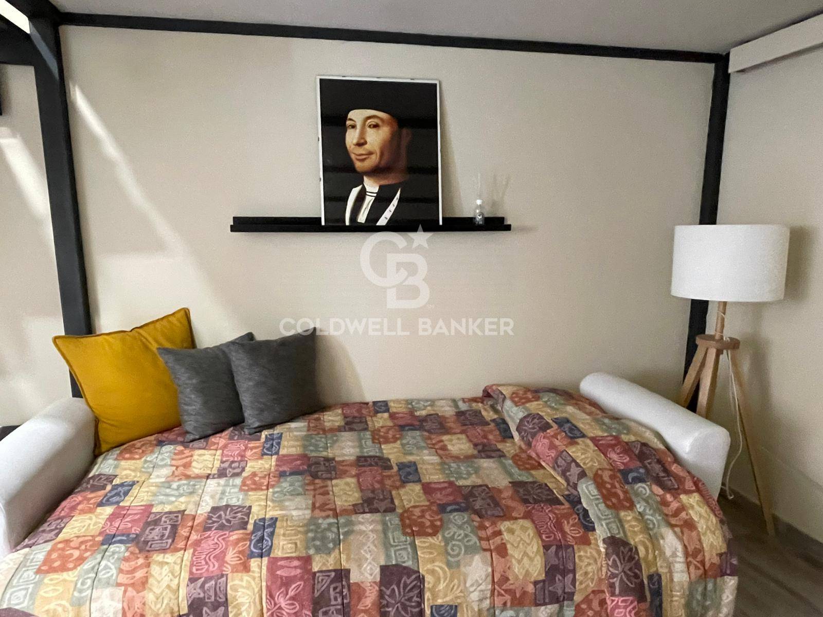 2 locali in vendita a Catania, Centro Storico,Garibaldi,Vittorio Emanuele