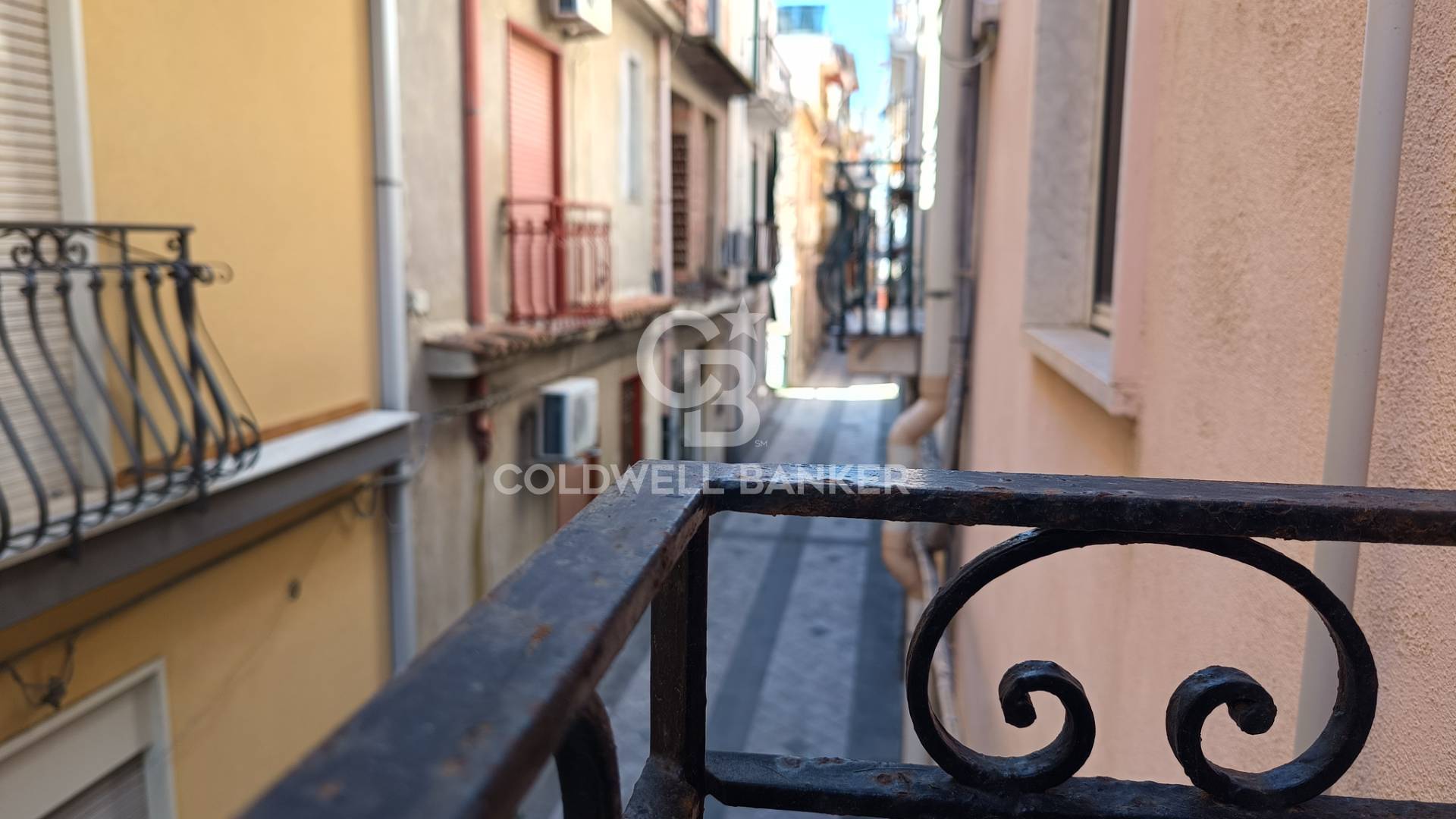 Casa semi indipendente in vendita a Letojanni