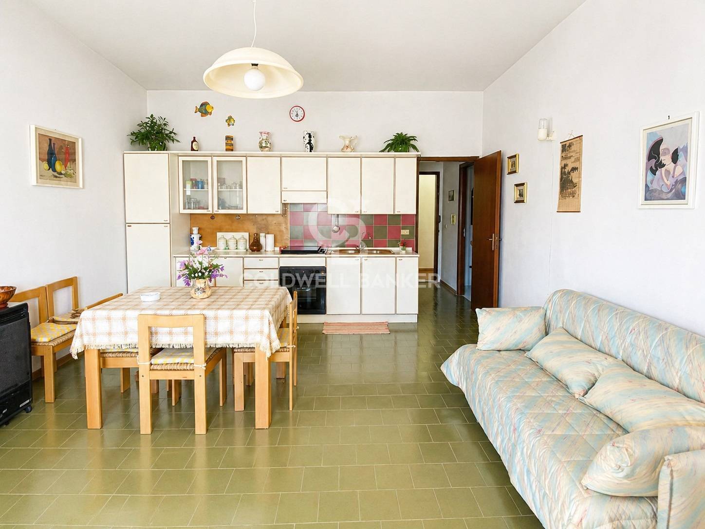 1 locale in vendita a Giardini-Naxos