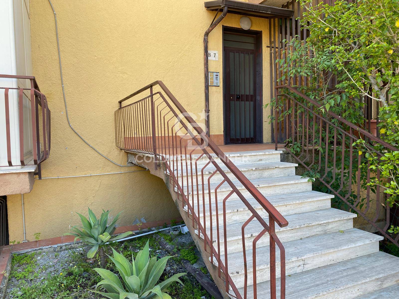 1 locale in vendita a Giardini-Naxos
