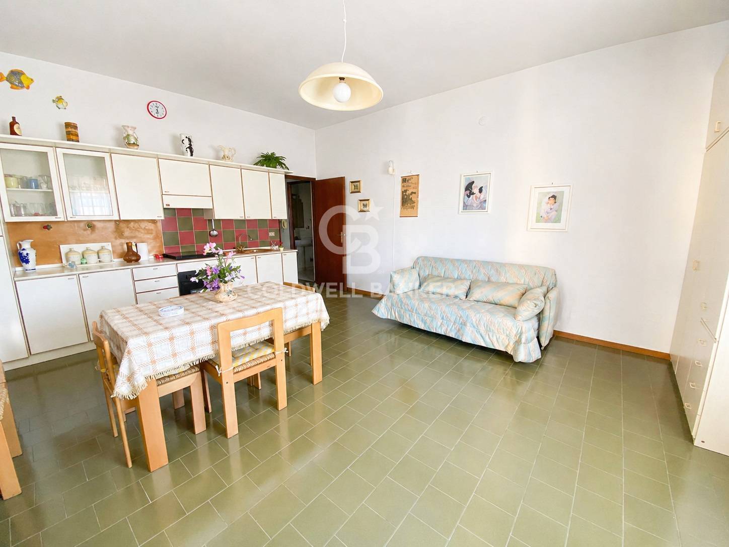 1 locale in vendita a Giardini-Naxos