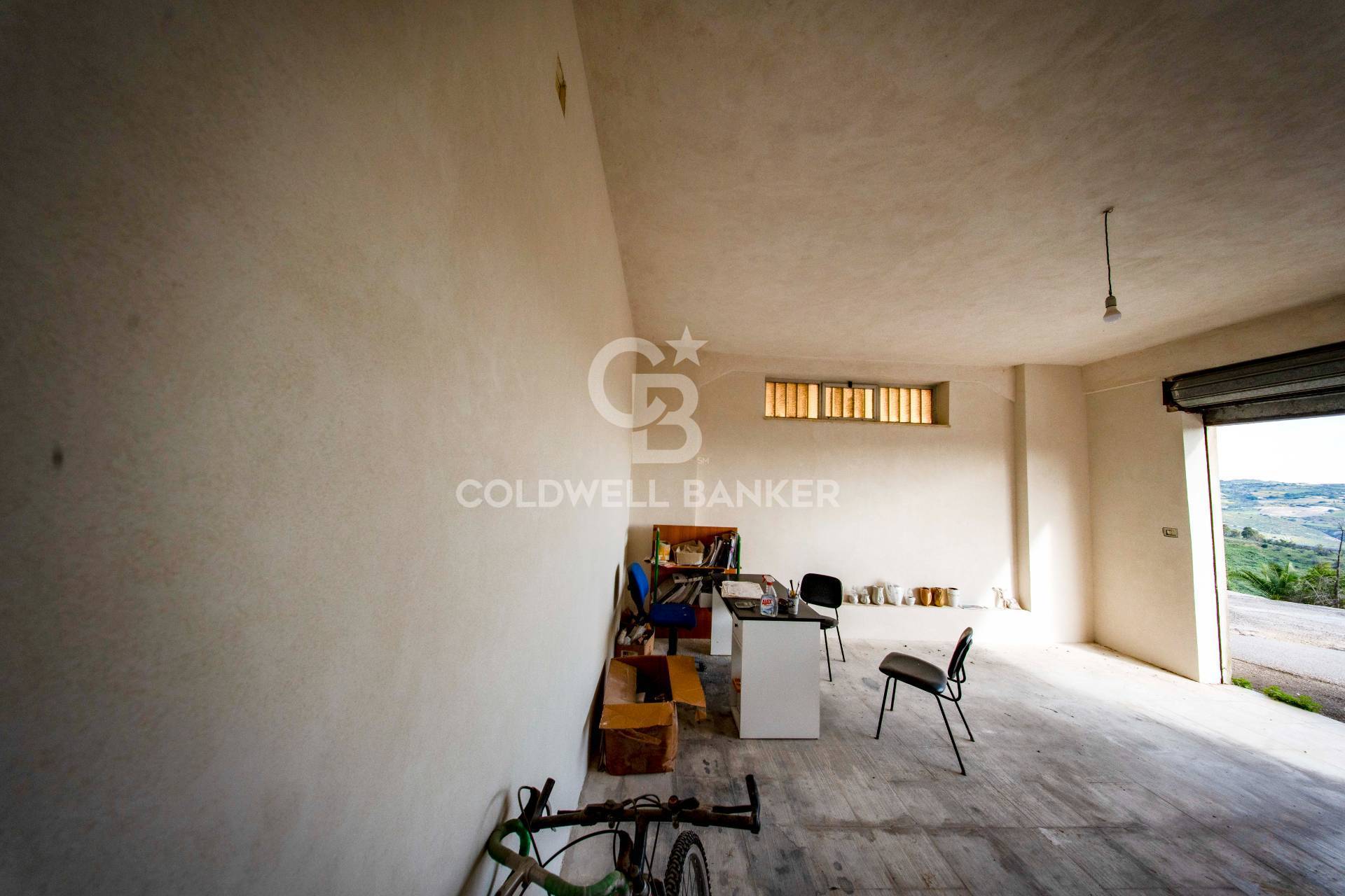 Box o garage in vendita a Caltagirone