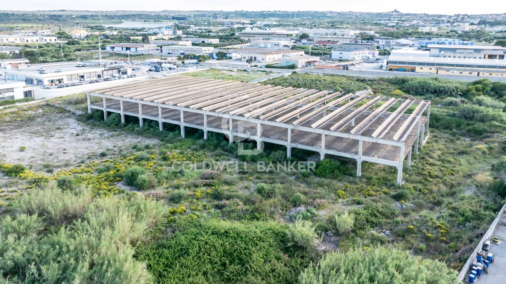 Edificio Industriale in vendita a Melilli