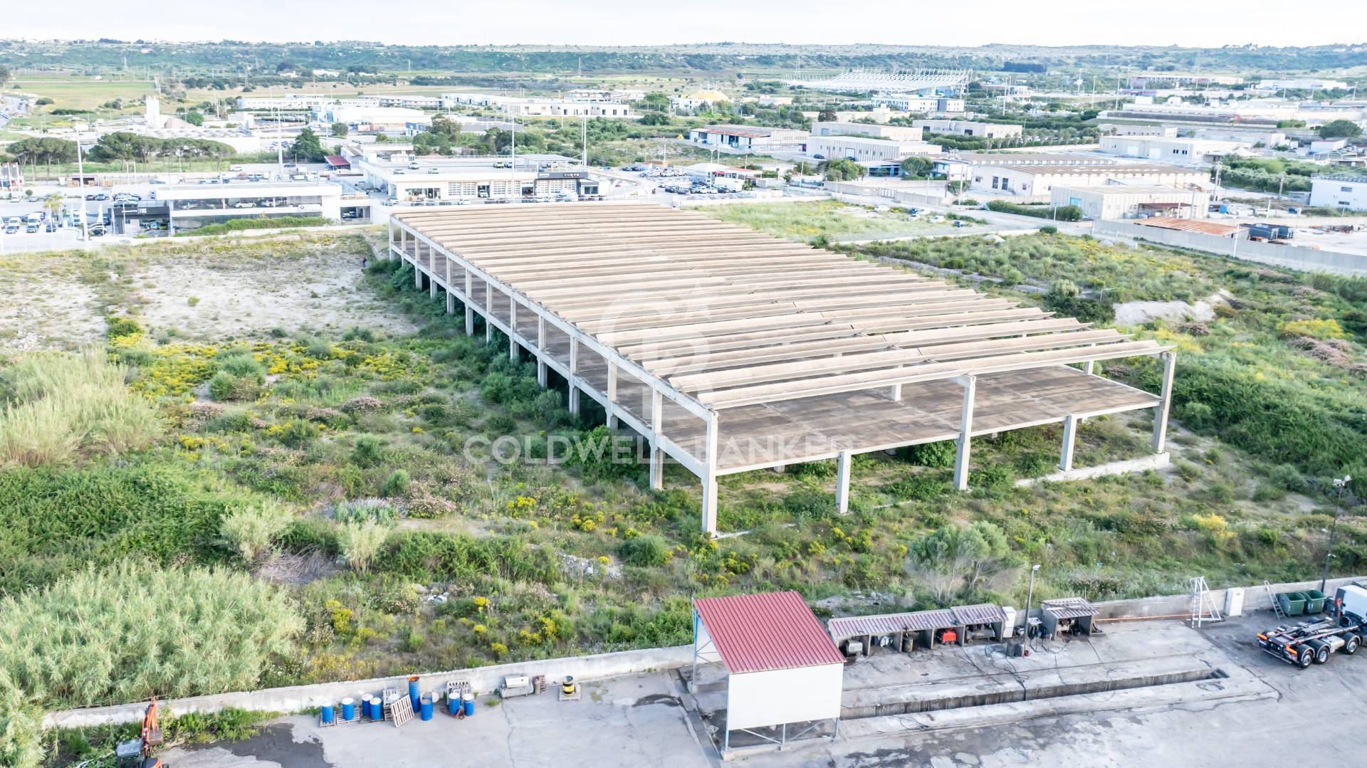 Edificio Industriale in vendita a Melilli