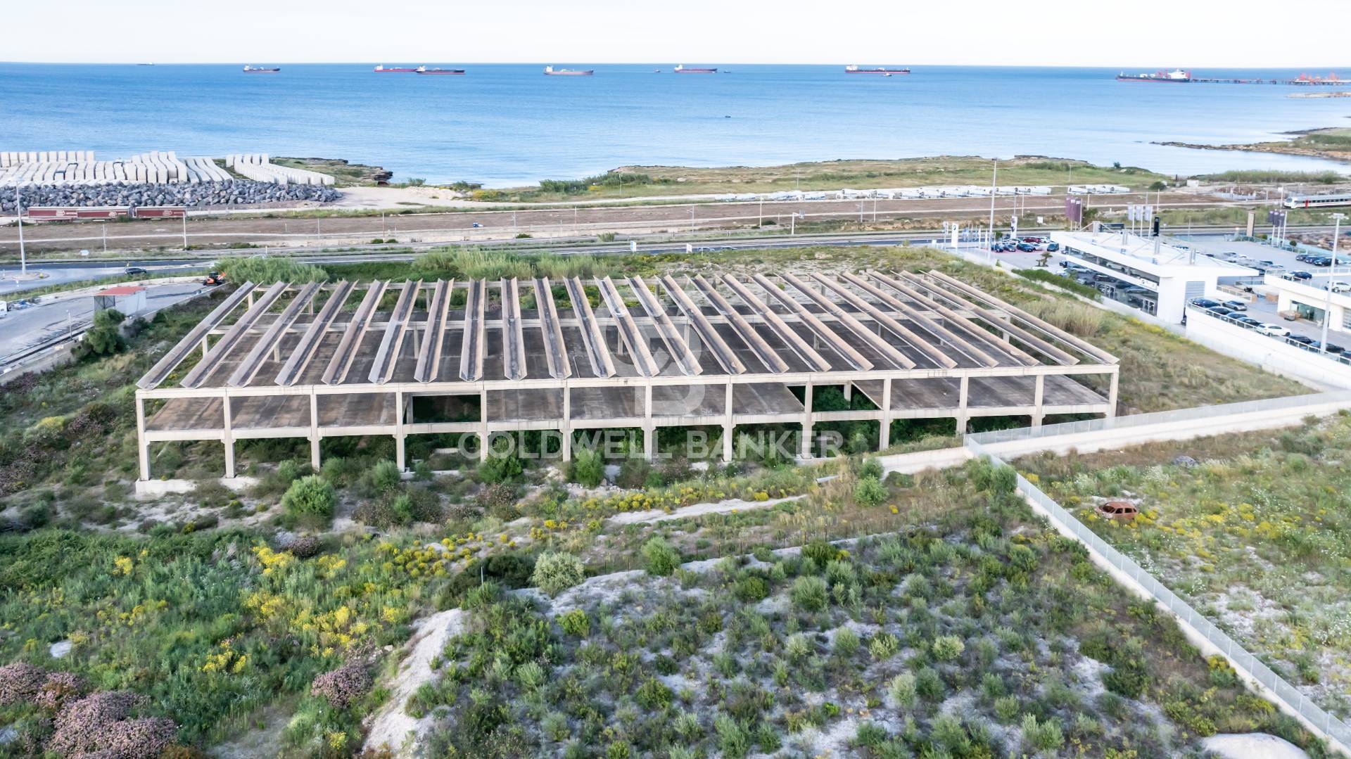 Edificio Industriale in vendita a Melilli