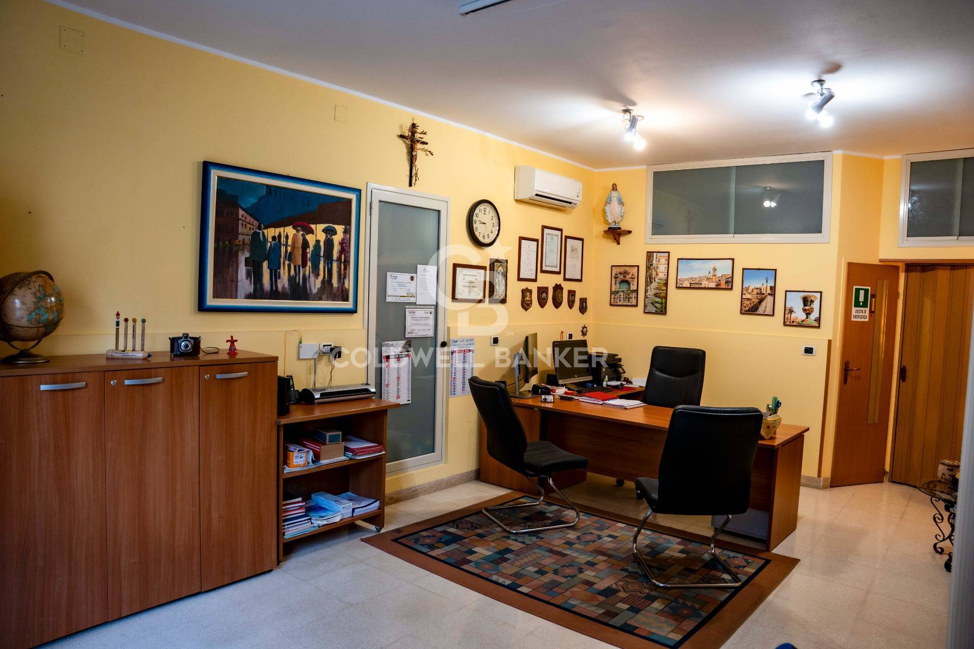 Locale commerciale in vendita a Caltagirone