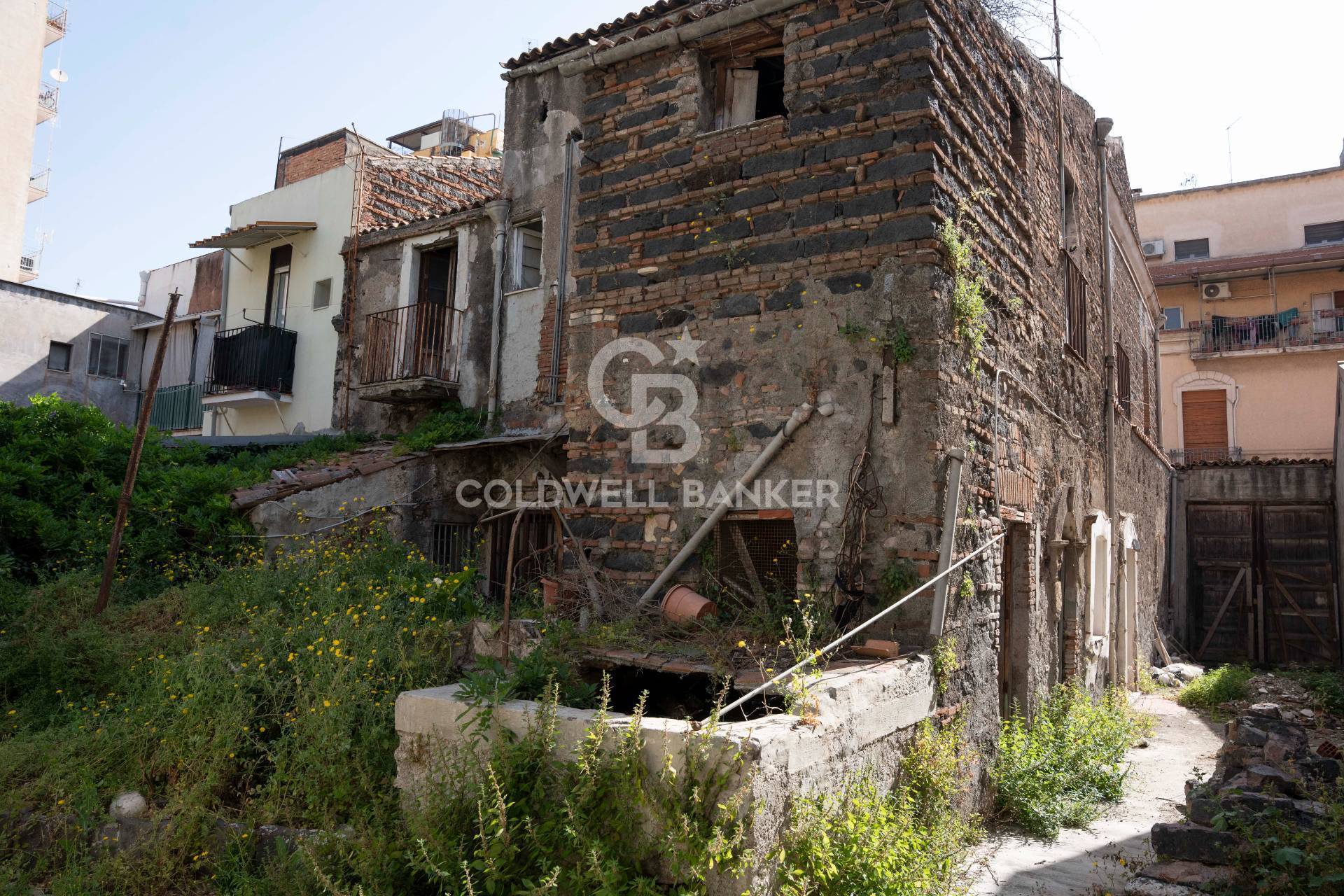 Stabile / Palazzo in vendita a Catania, Rapisardi-Diaz,San Nullo,Sebastiano Catani