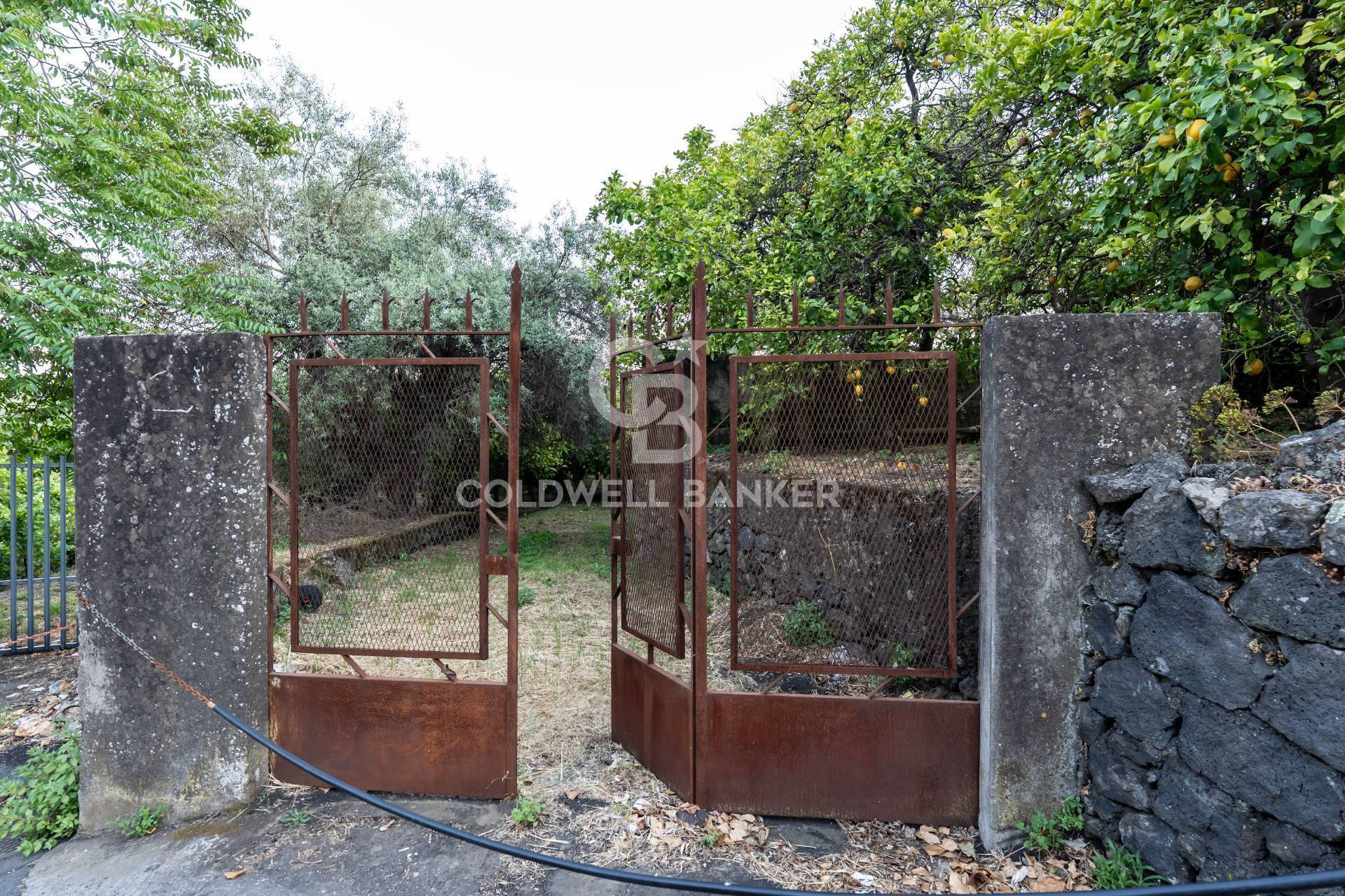 Terreno residenziale in vendita a Santa Venerina, Linera