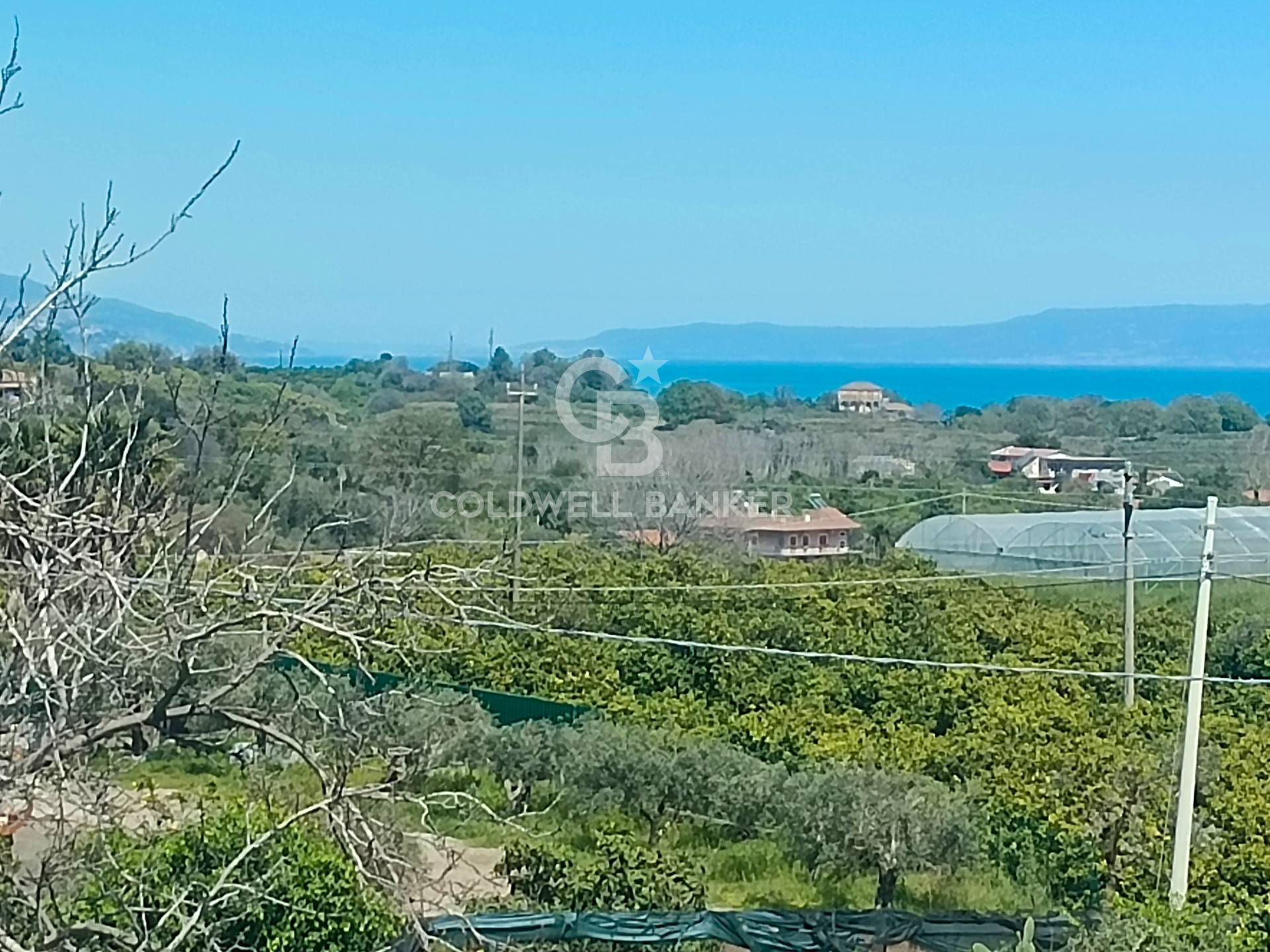 Magazzino in vendita a Santa Venerina
