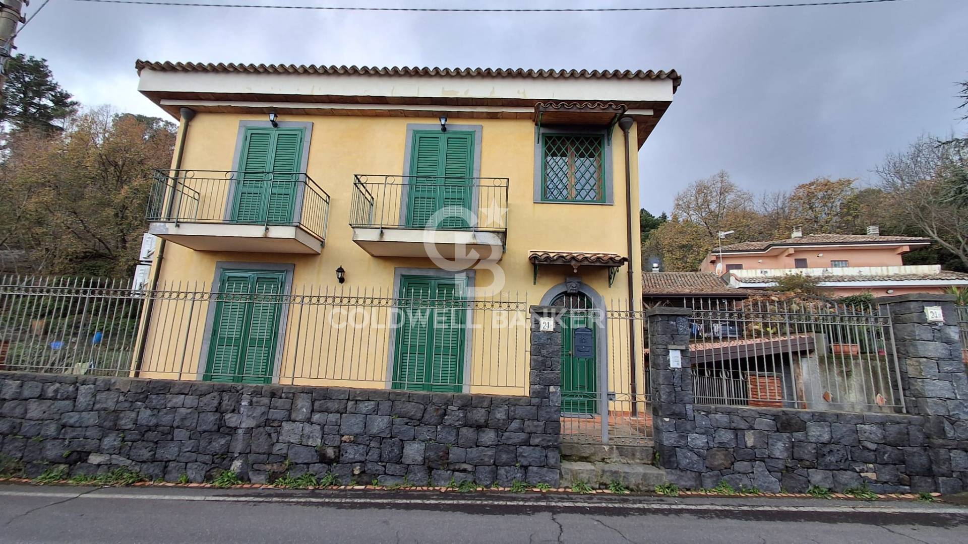 Appartamento indipendente in affitto a Milo