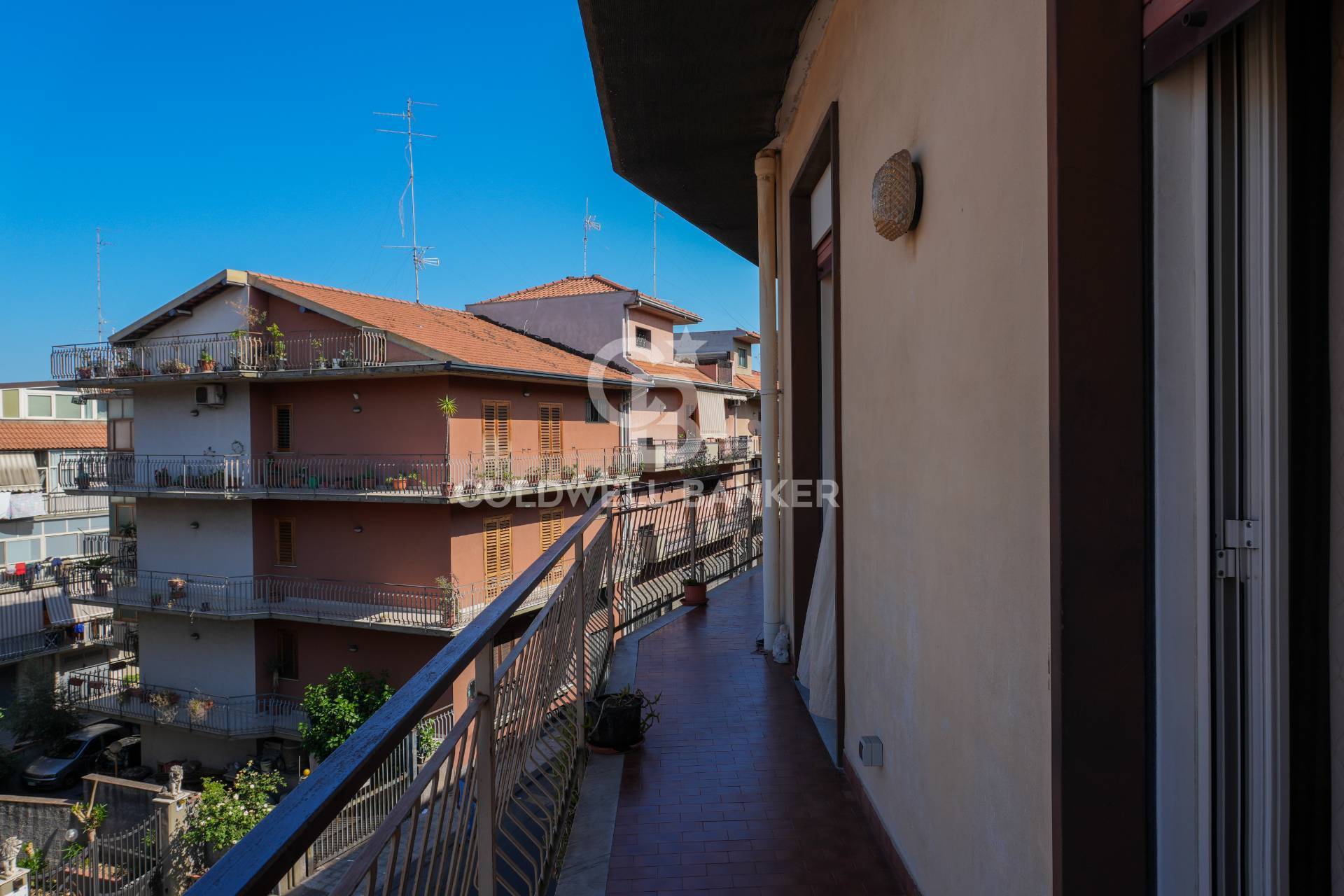 Appartamento in vendita a Aci Catena