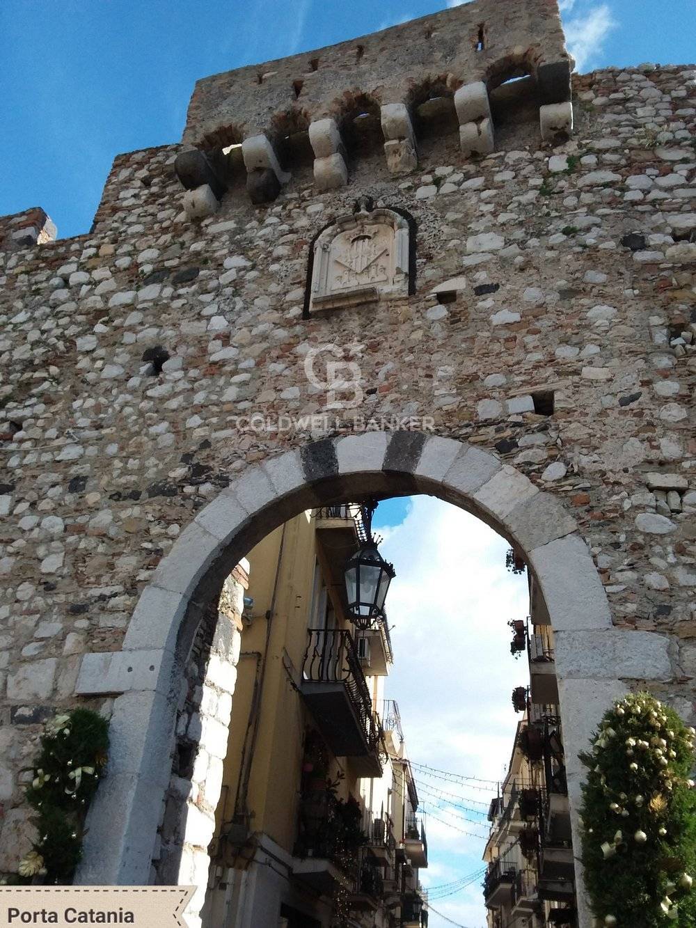 Attivit commerciale in vendita a Taormina