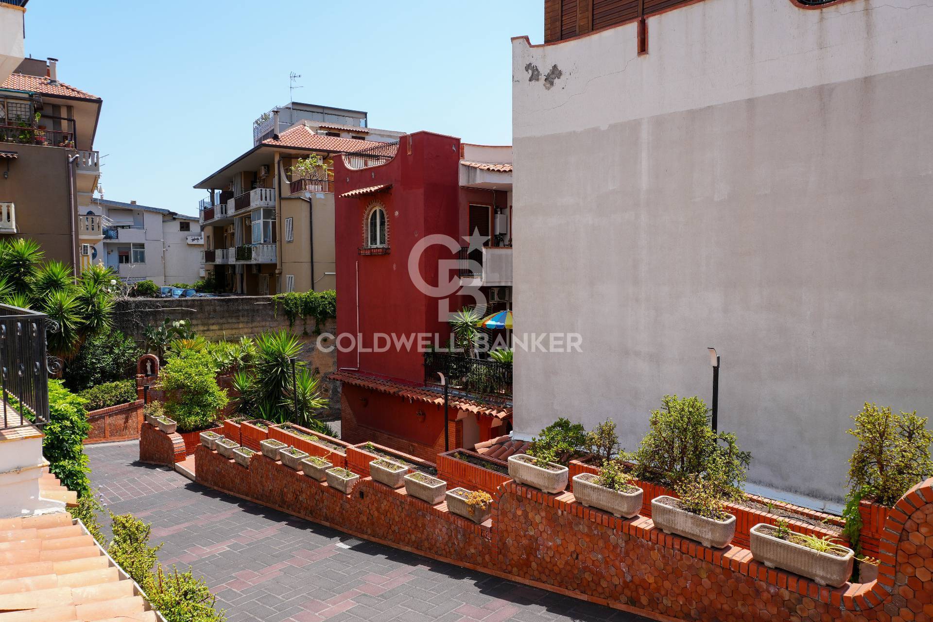 Appartamento in vendita a Aci Castello