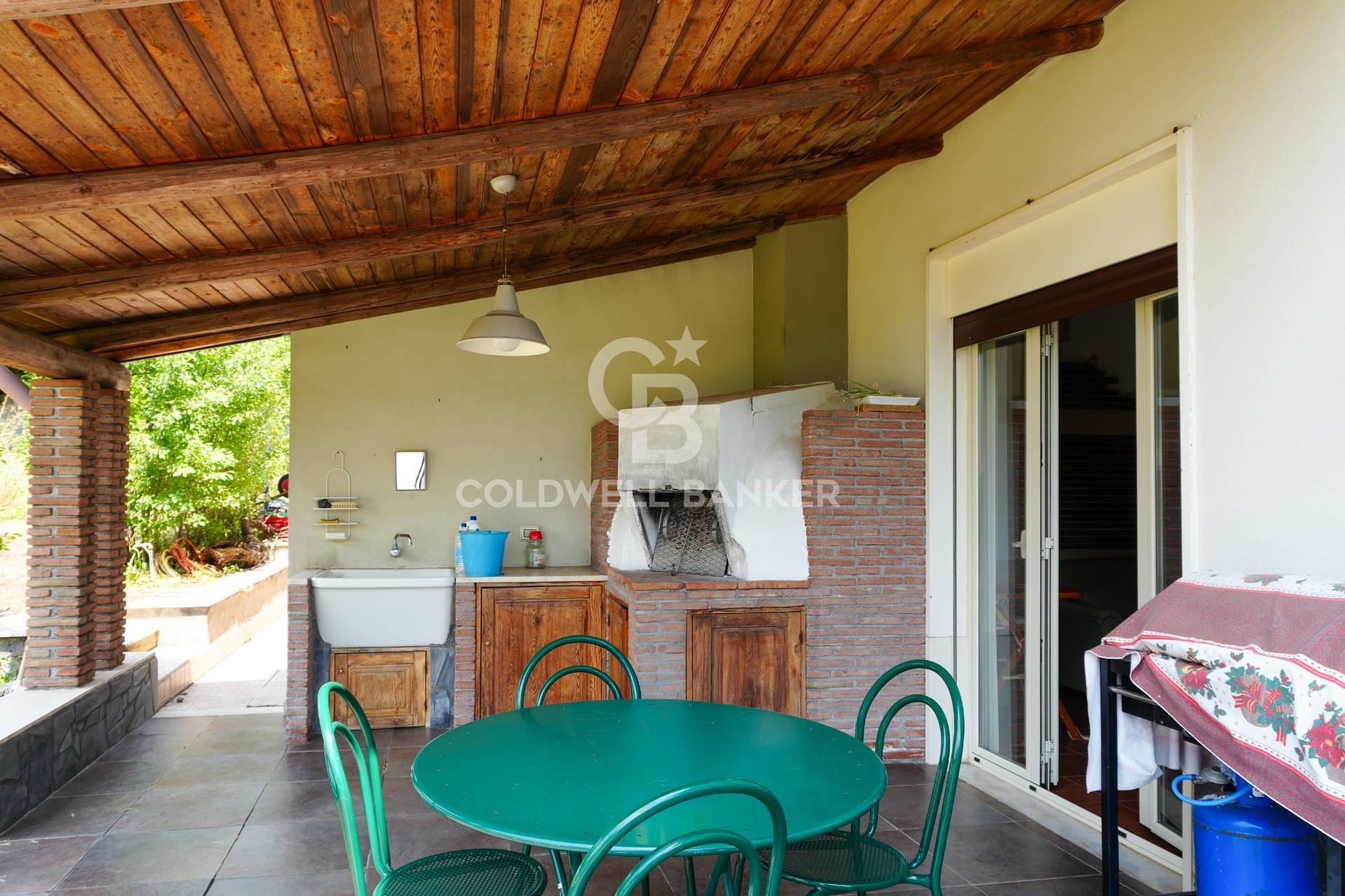 Villa in vendita a Trecastagni