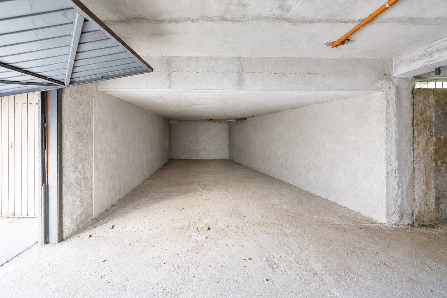 Box o garage in vendita a Acireale