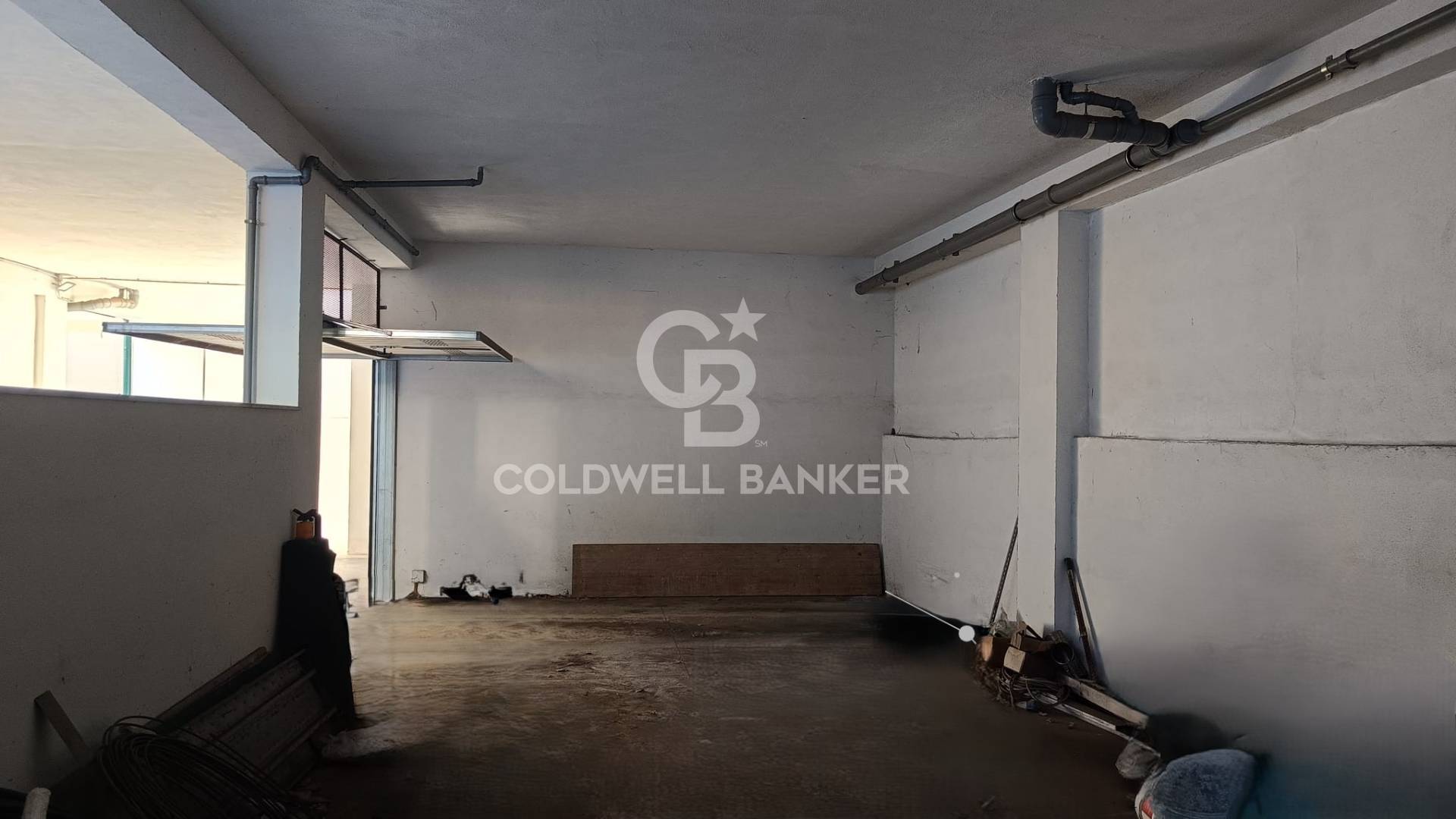 Box o garage in vendita a Acireale