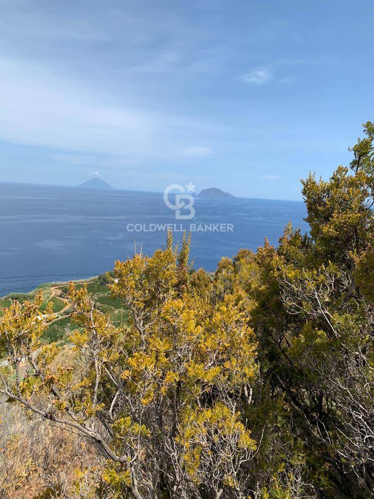 Terreno in vendita a Malfa
