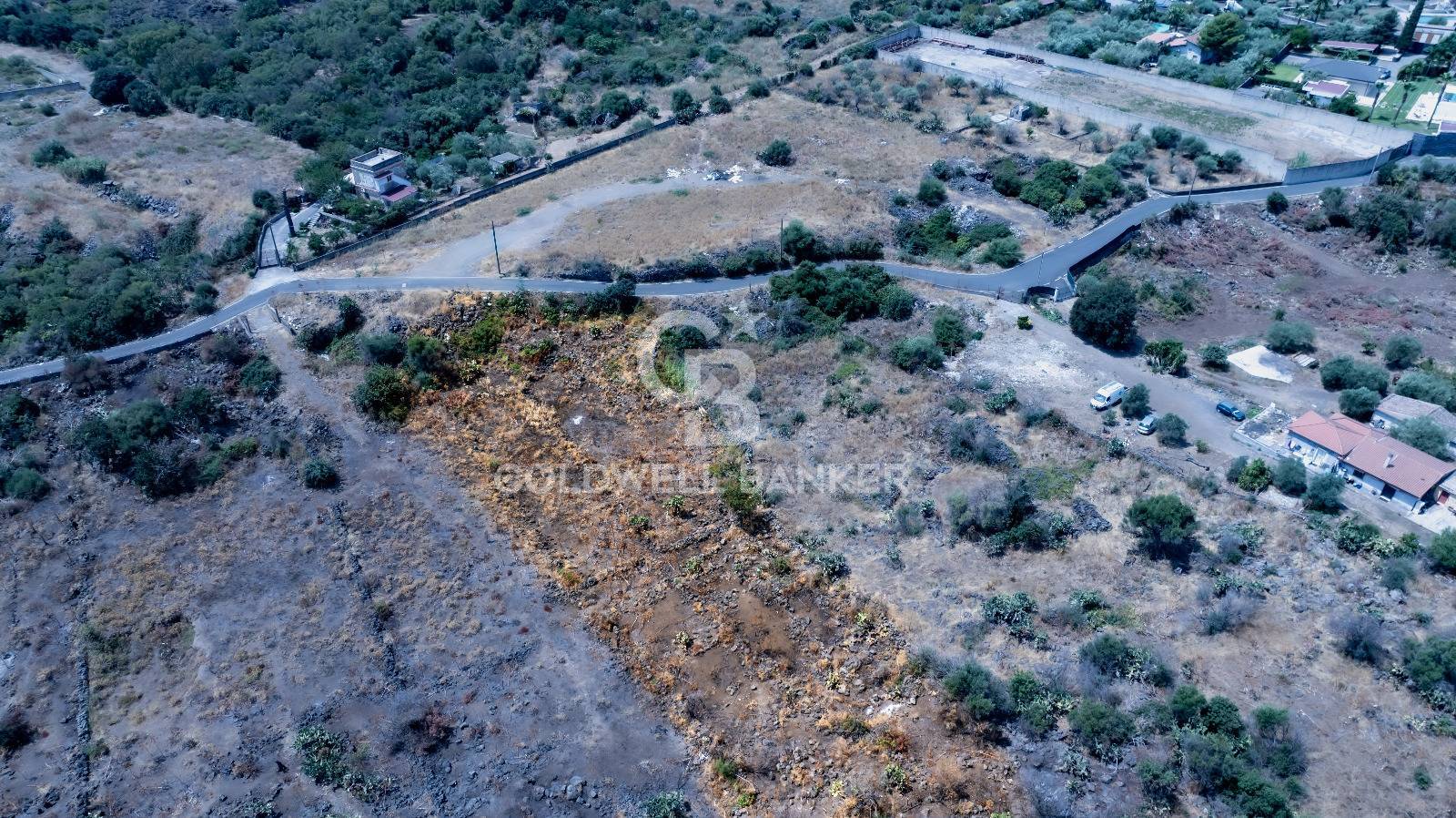 Terreno industriale/commerciale in vendita a Camporotondo Etneo