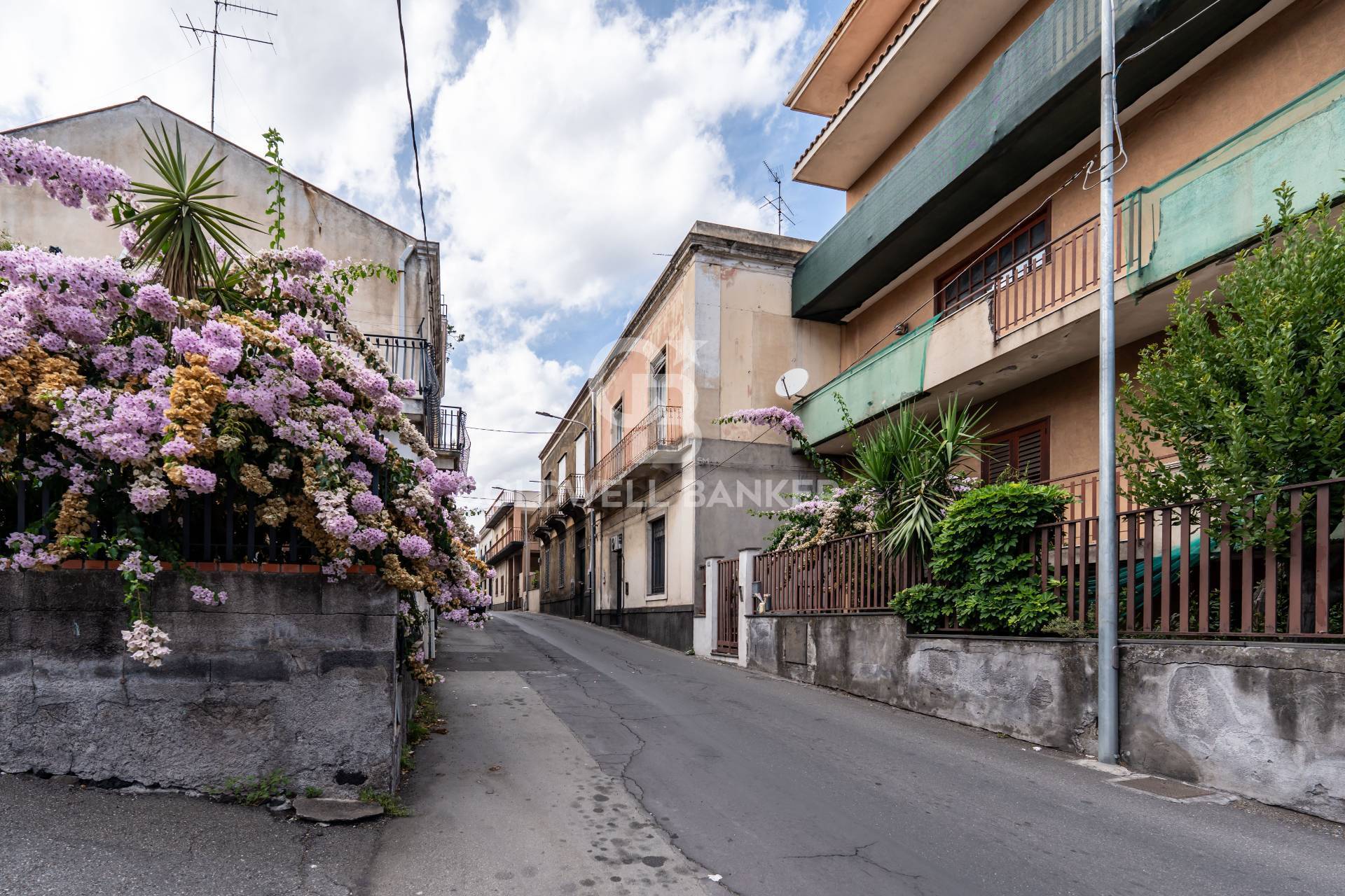 Appartamento in vendita a Acireale