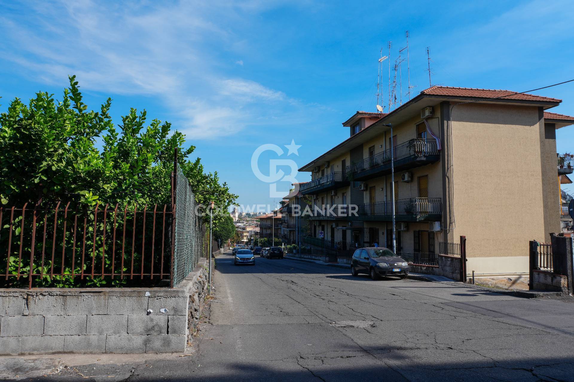 Appartamento in vendita a Aci Catena