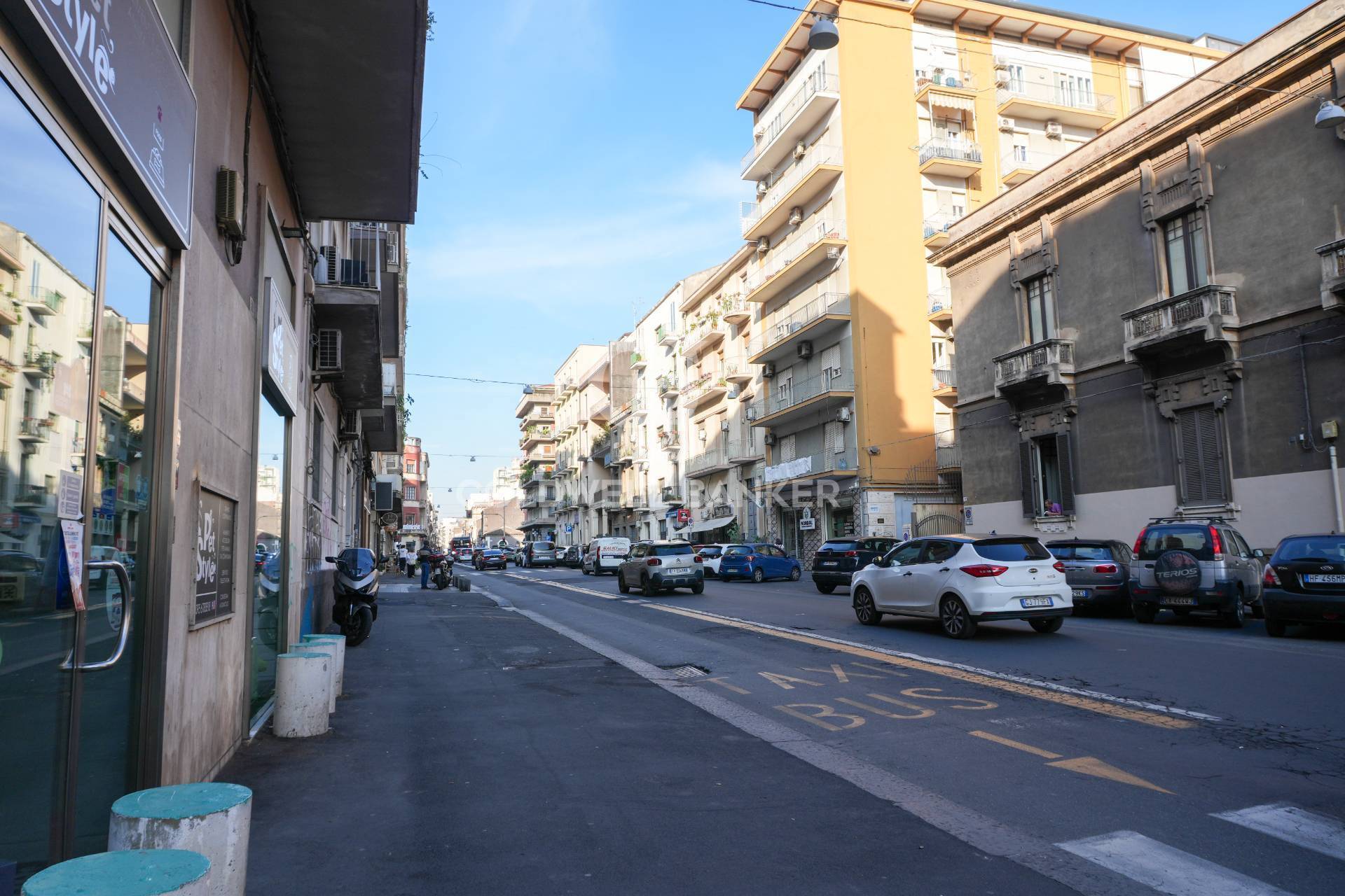 Locale commerciale in vendita a Catania, Italia,Africa,Jonio,Europa,Tribunale,XX Se