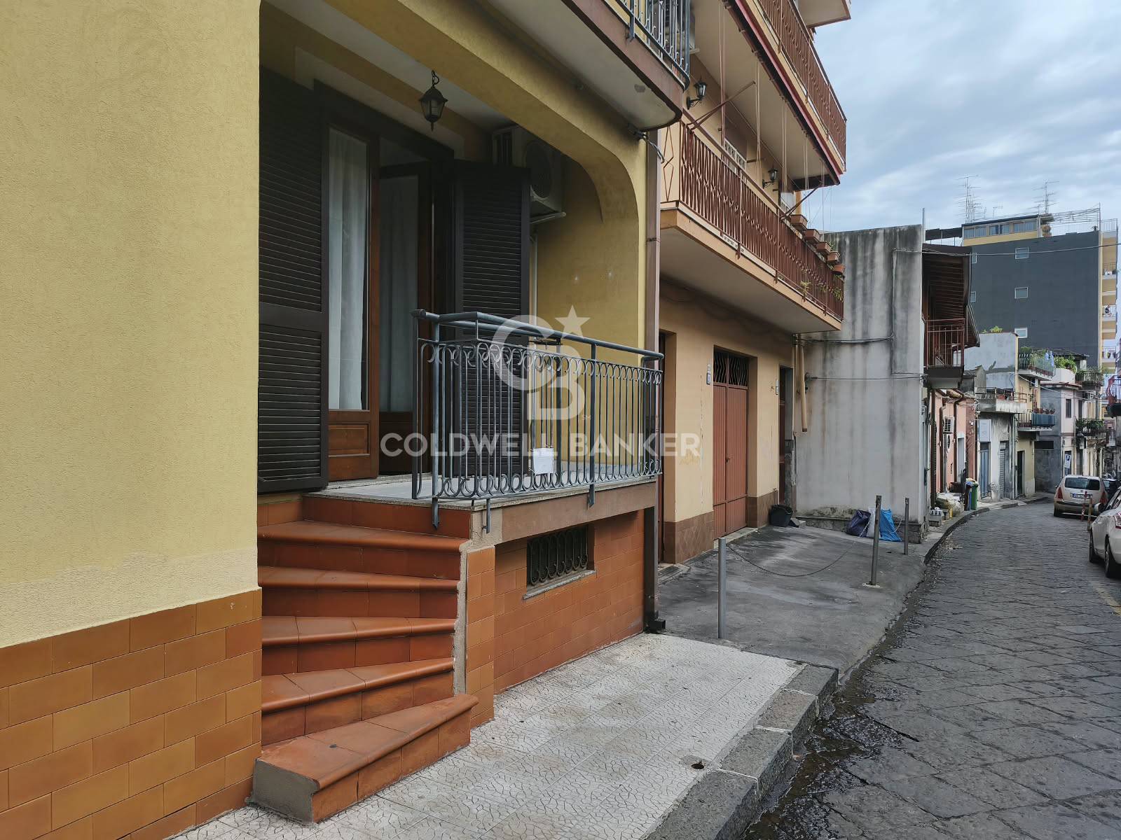 Appartamento in vendita a Aci Catena