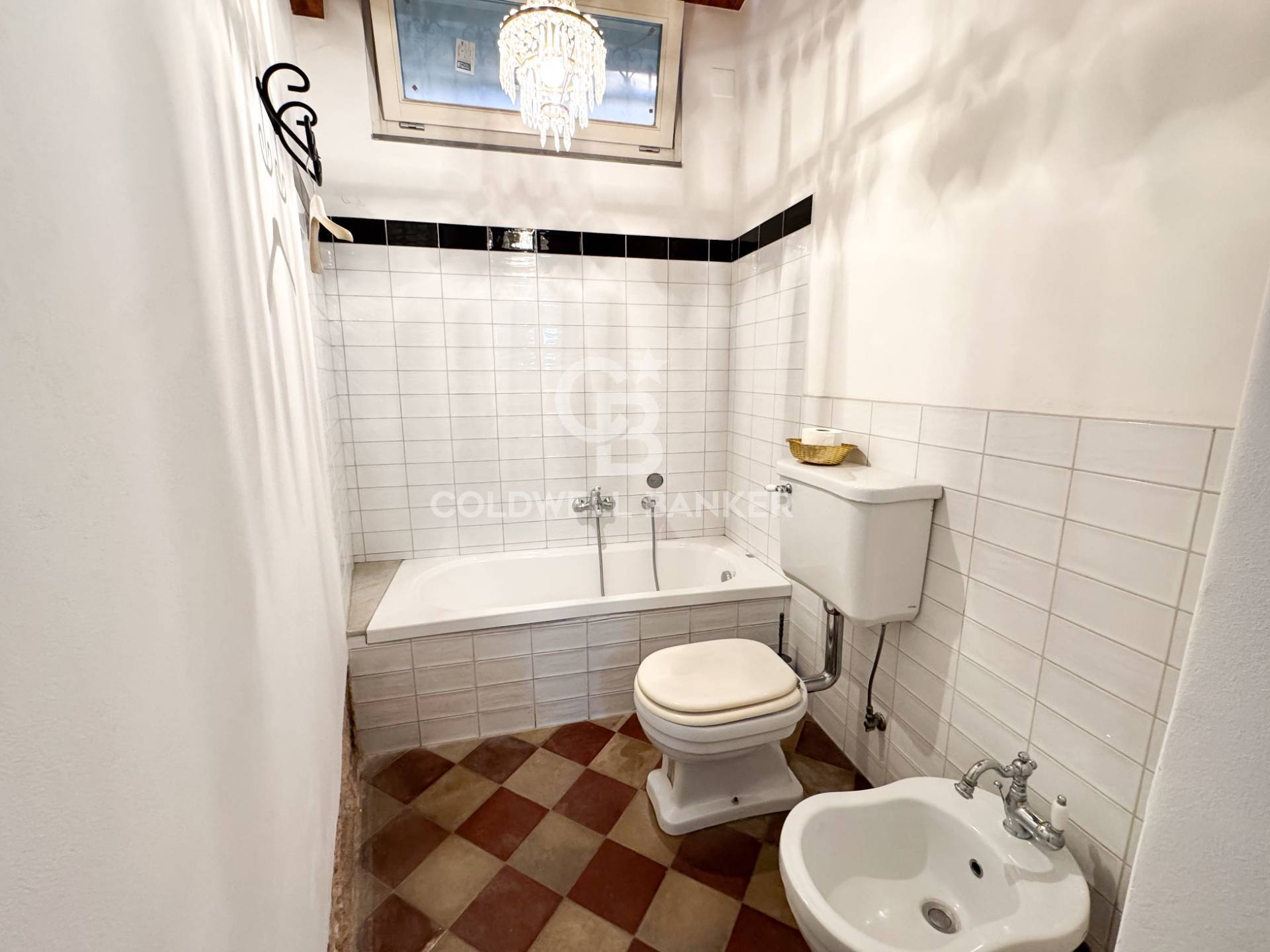 Casa indipendente in vendita a Aci Castello