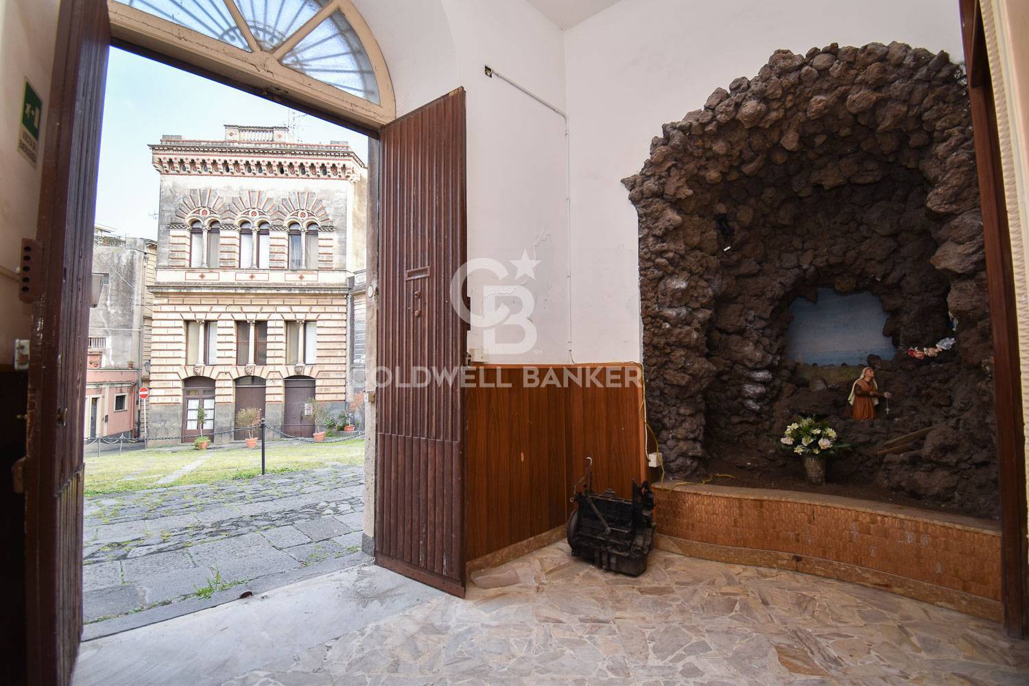 Appartamento in vendita a Acireale