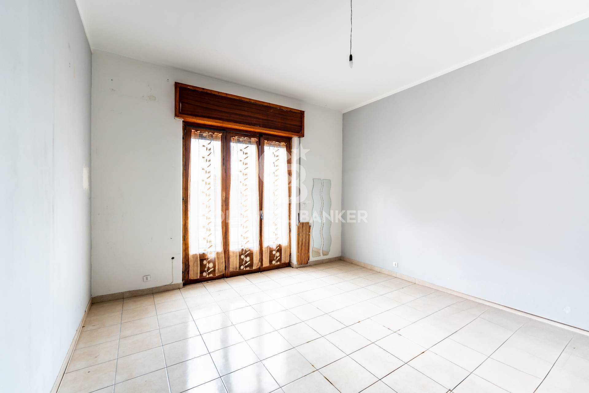 Appartamento in vendita a Aci Catena