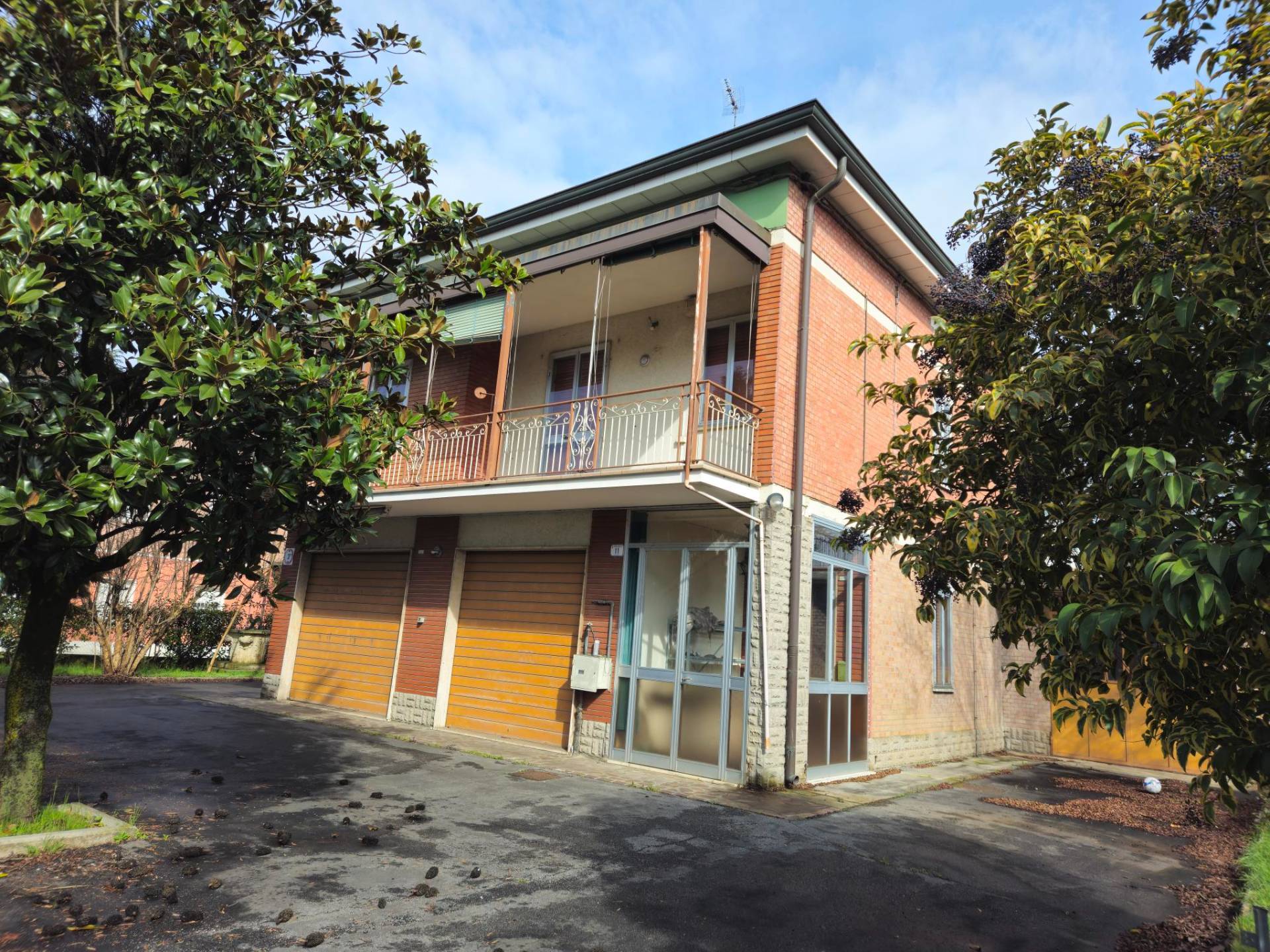 Casa indipendente con terrazzo a Medolla