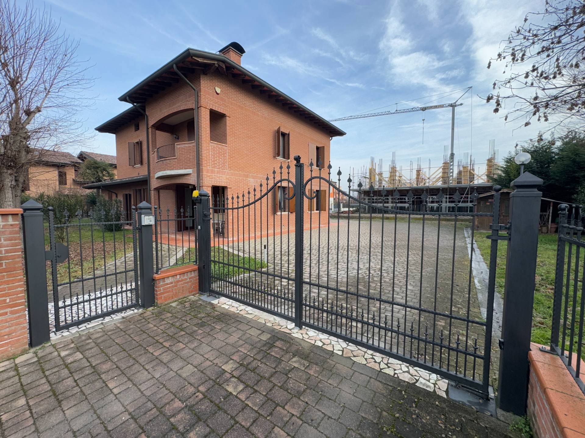 Villa Singola in vendita a Mirandola