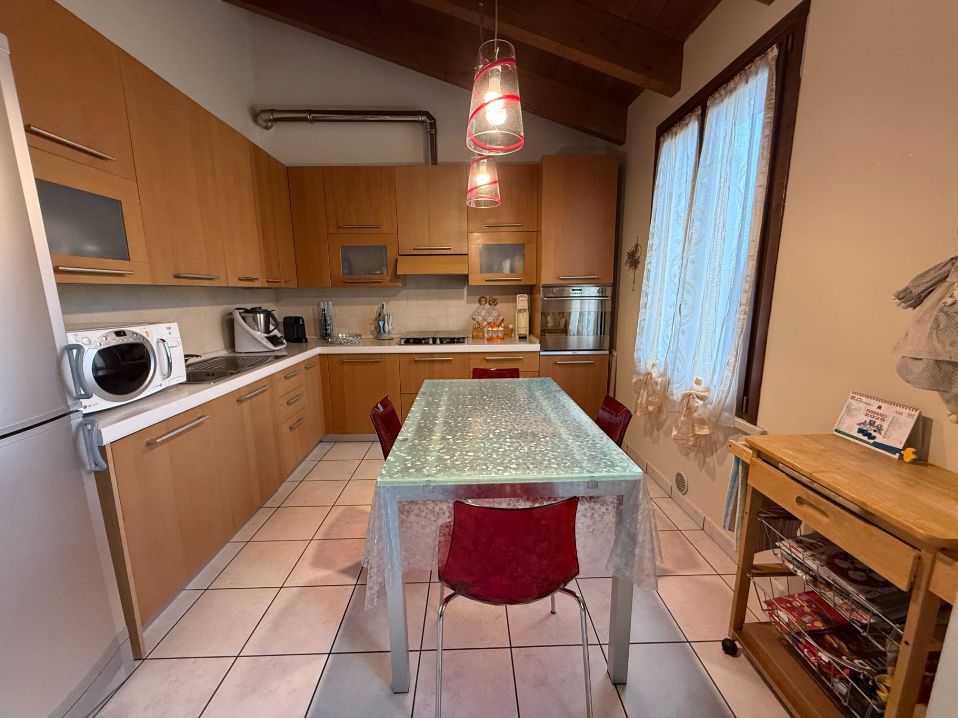 Appartamento al 2 ed ultimo Piano in vendita a Schivenoglia