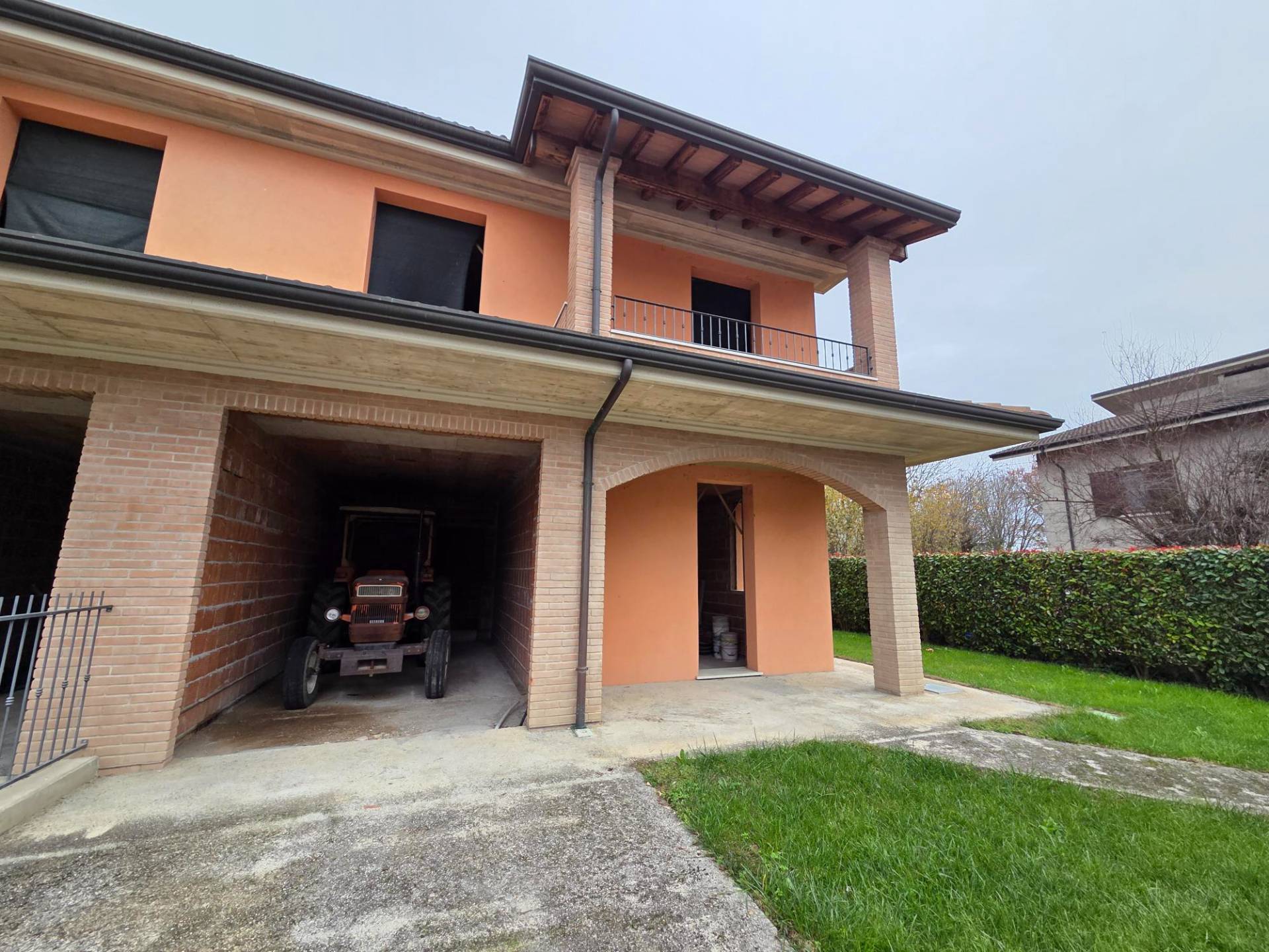 Villa di Testa in vendita a San Possidonio