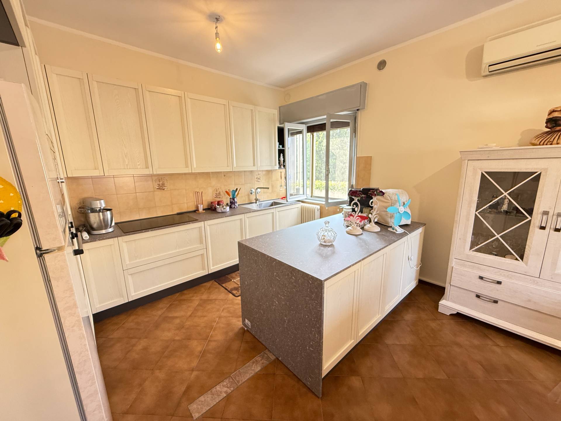 Appartamento con Ingresso Indipendente e Giardino Privato in vendita a Magnacavallo